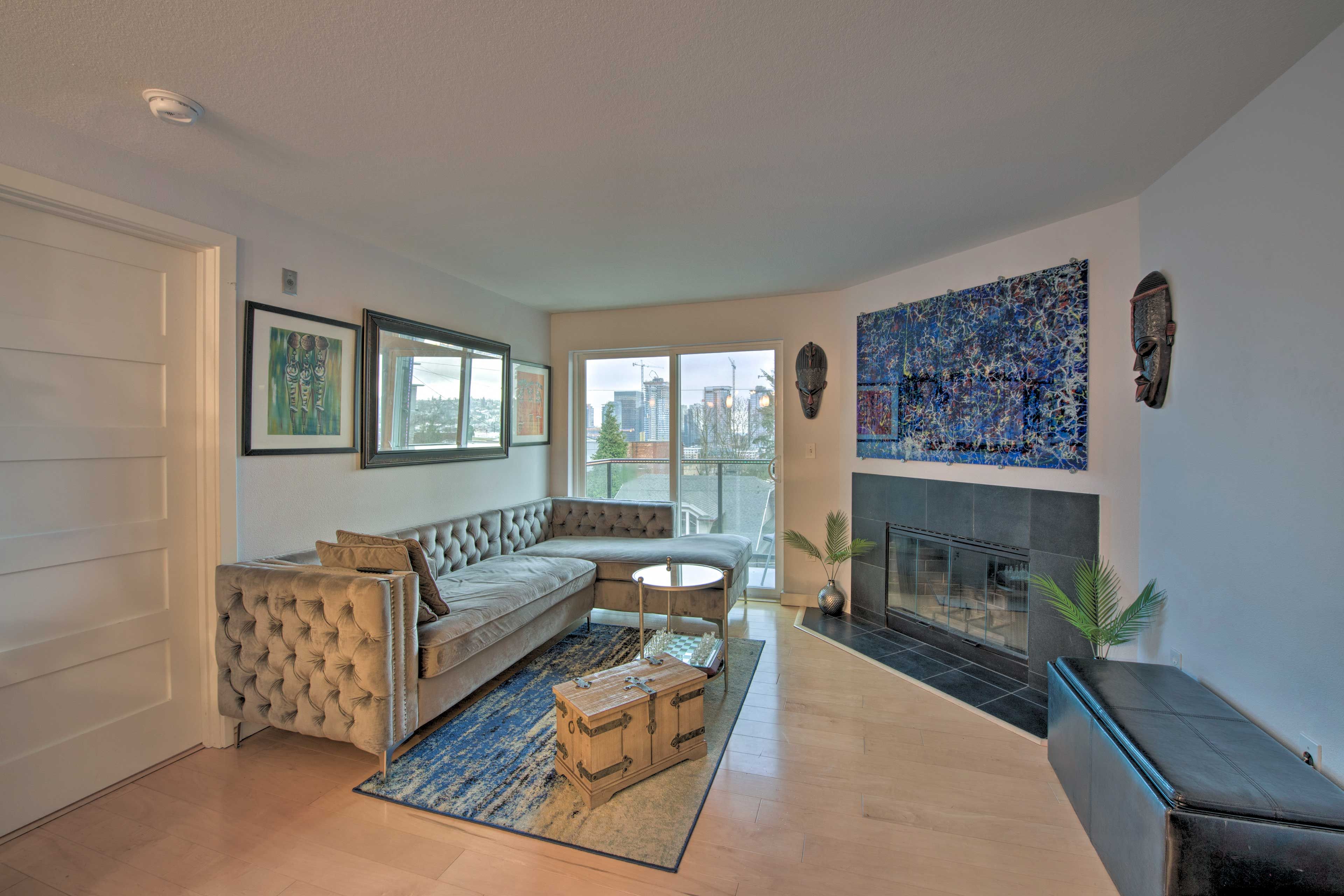 Seattle Vacation Rental | 1BR | 1BA | Elevator Access | 553 Sq Ft