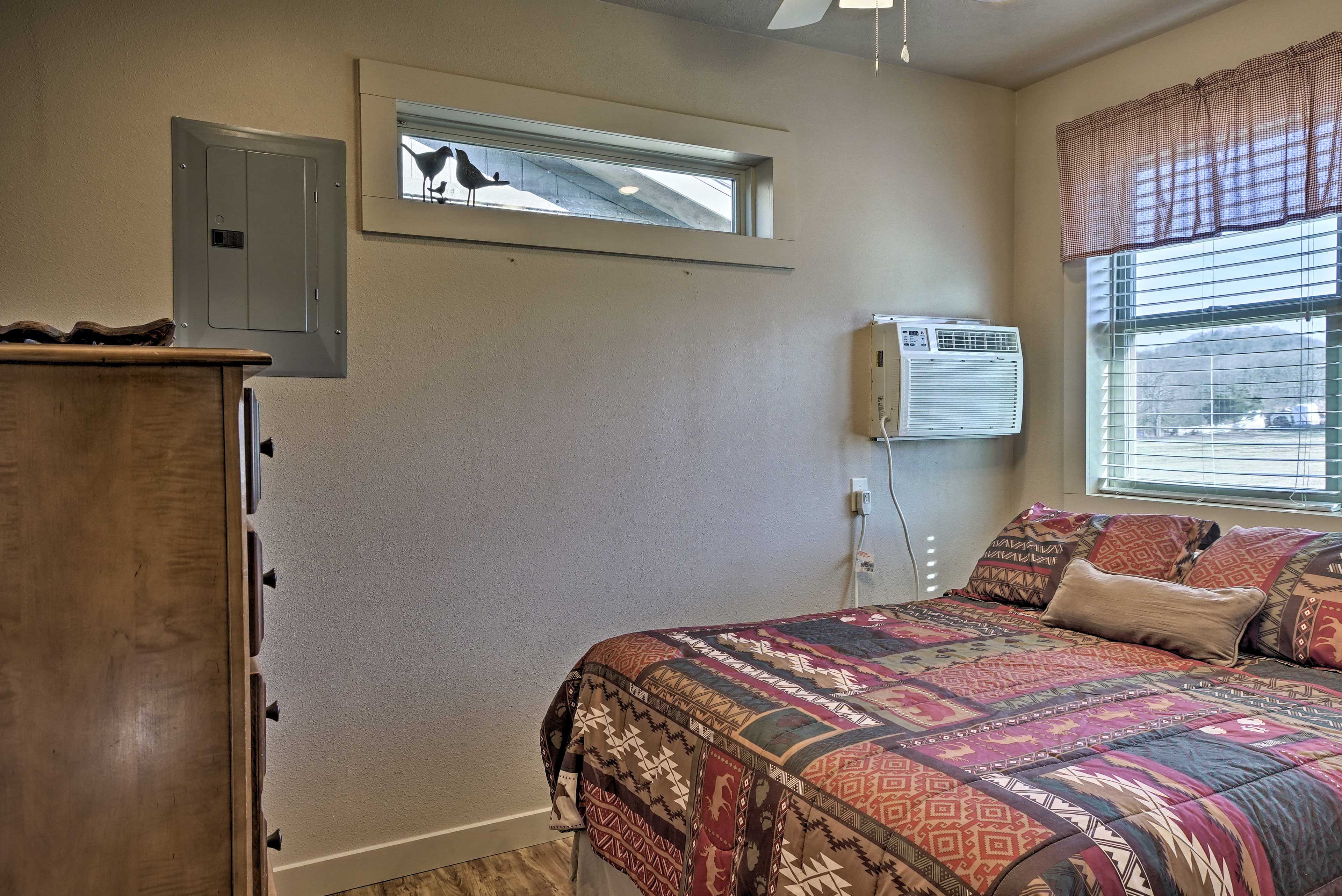 Bedroom 2 | Full Bed