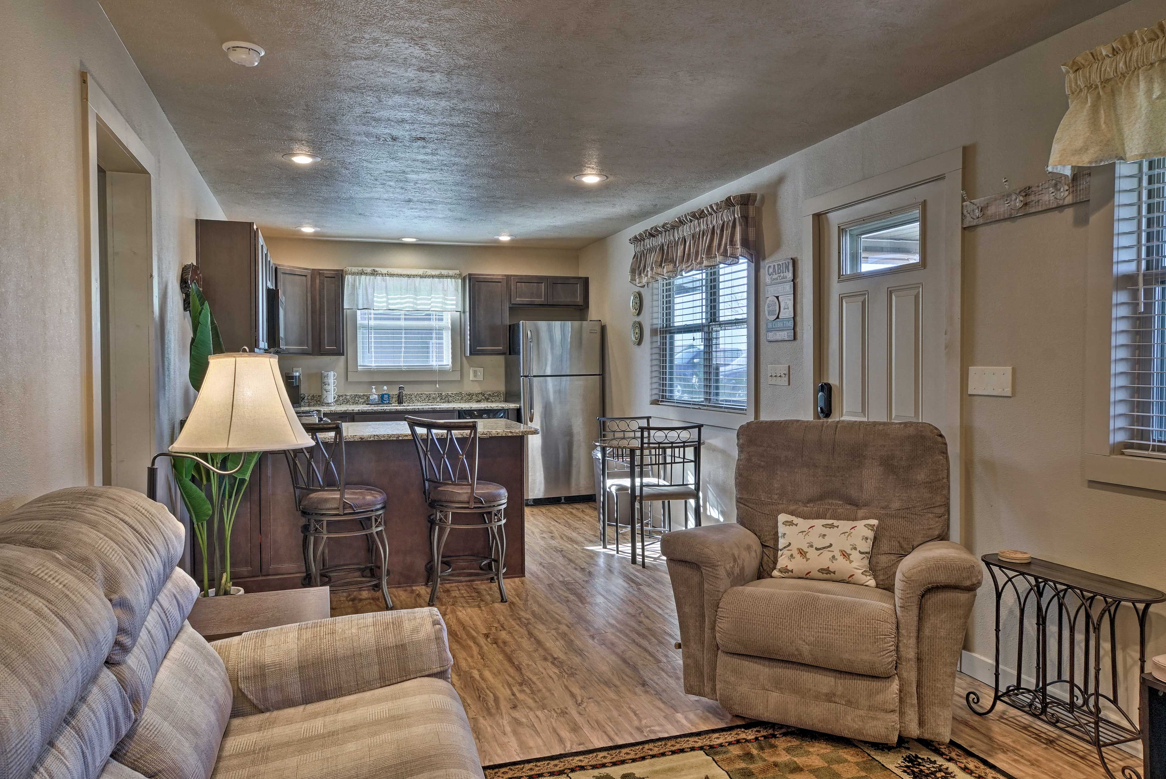 Living Room | Sleeper Sofa