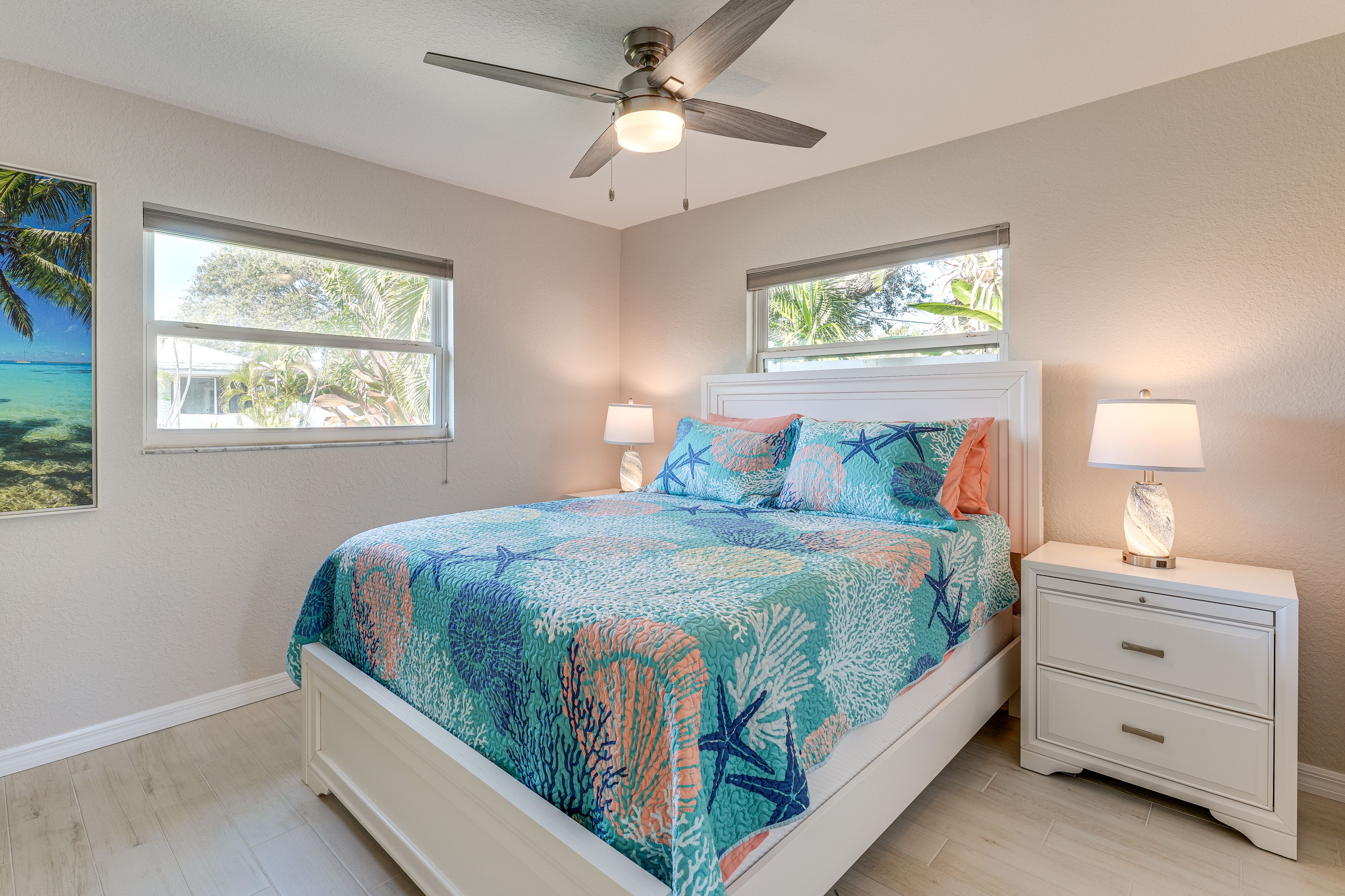 Bedroom 2 | Queen Bed