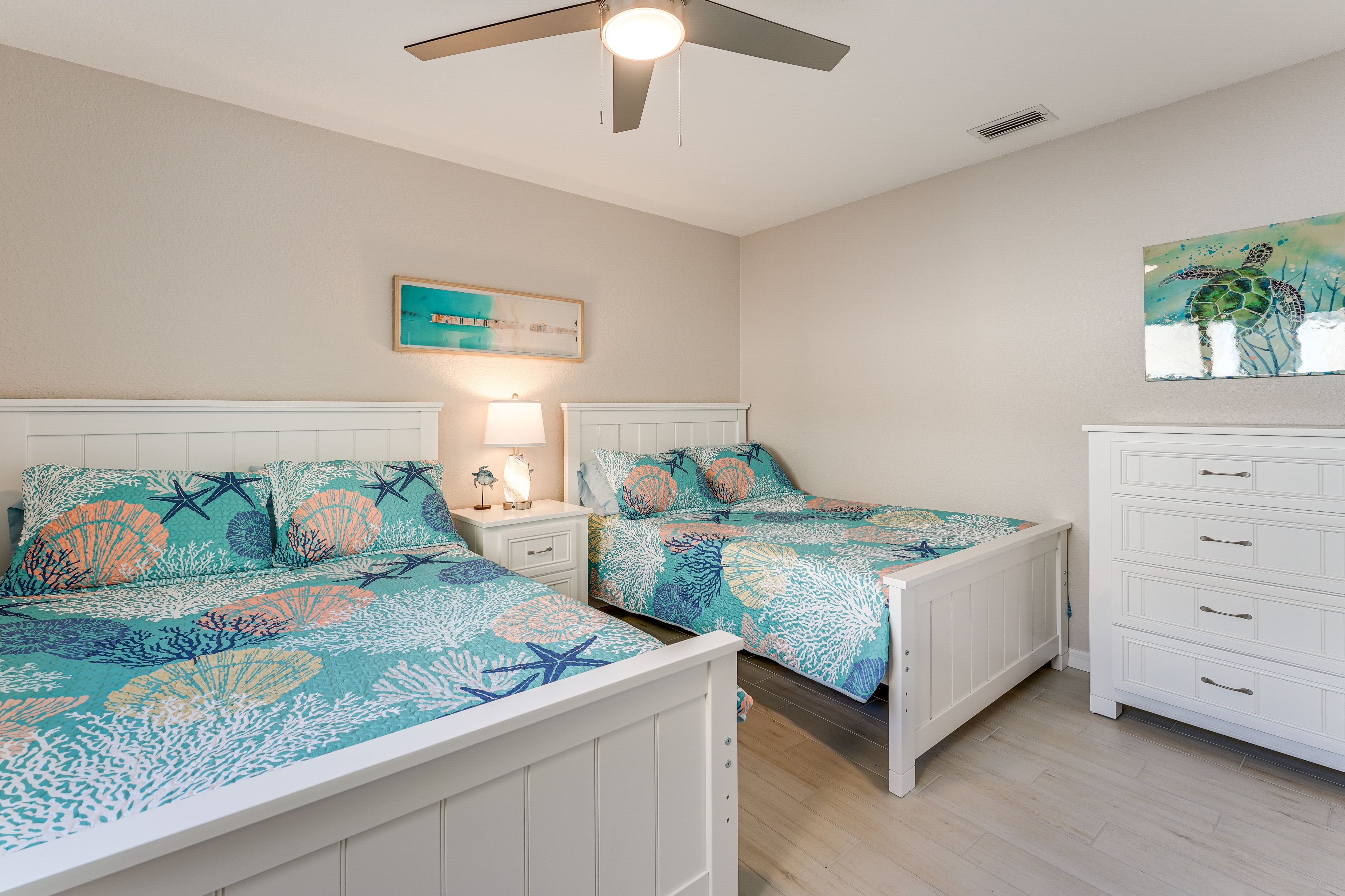 Bedroom 3 | 2 Full Beds