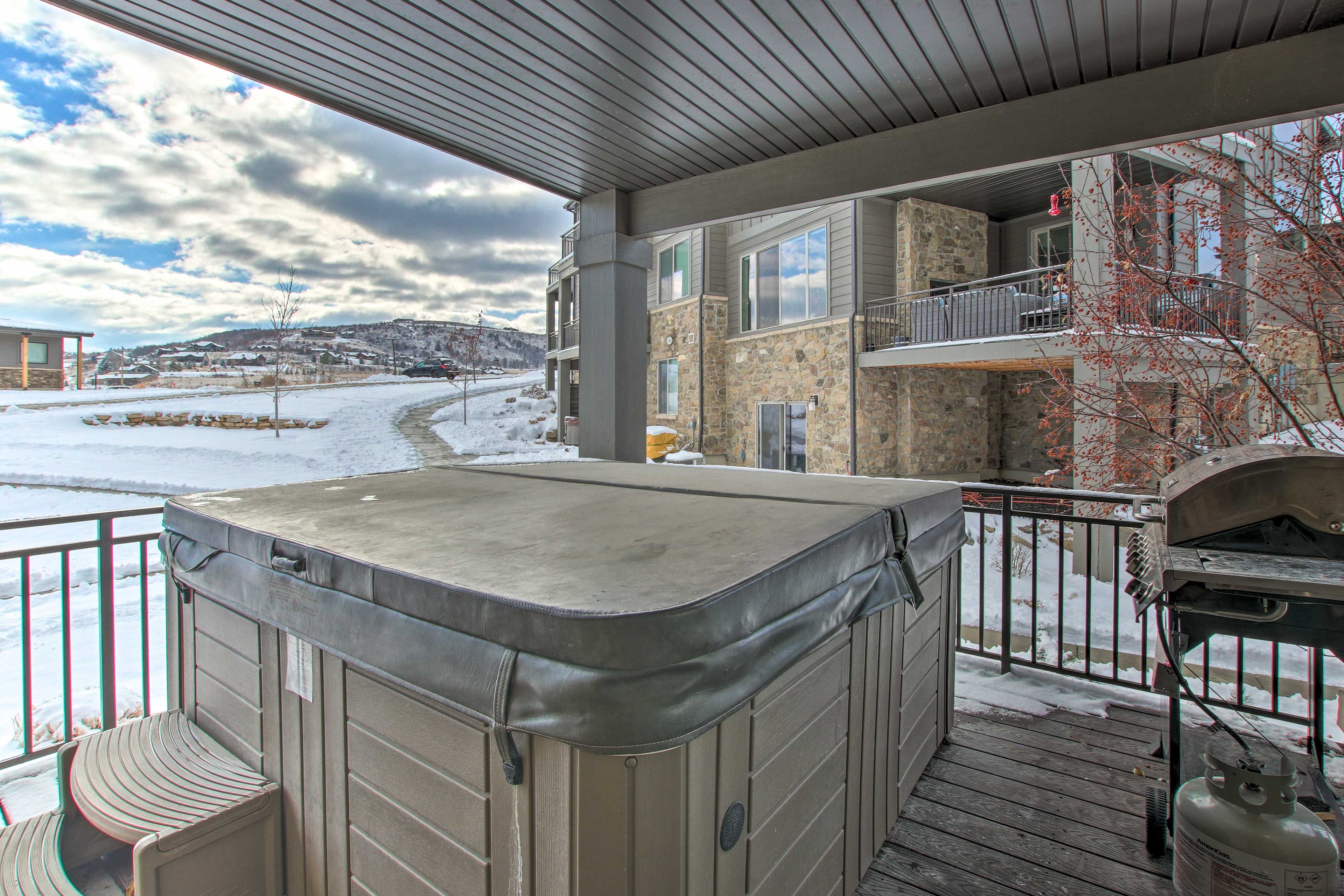 Property Exterior | Wintertime