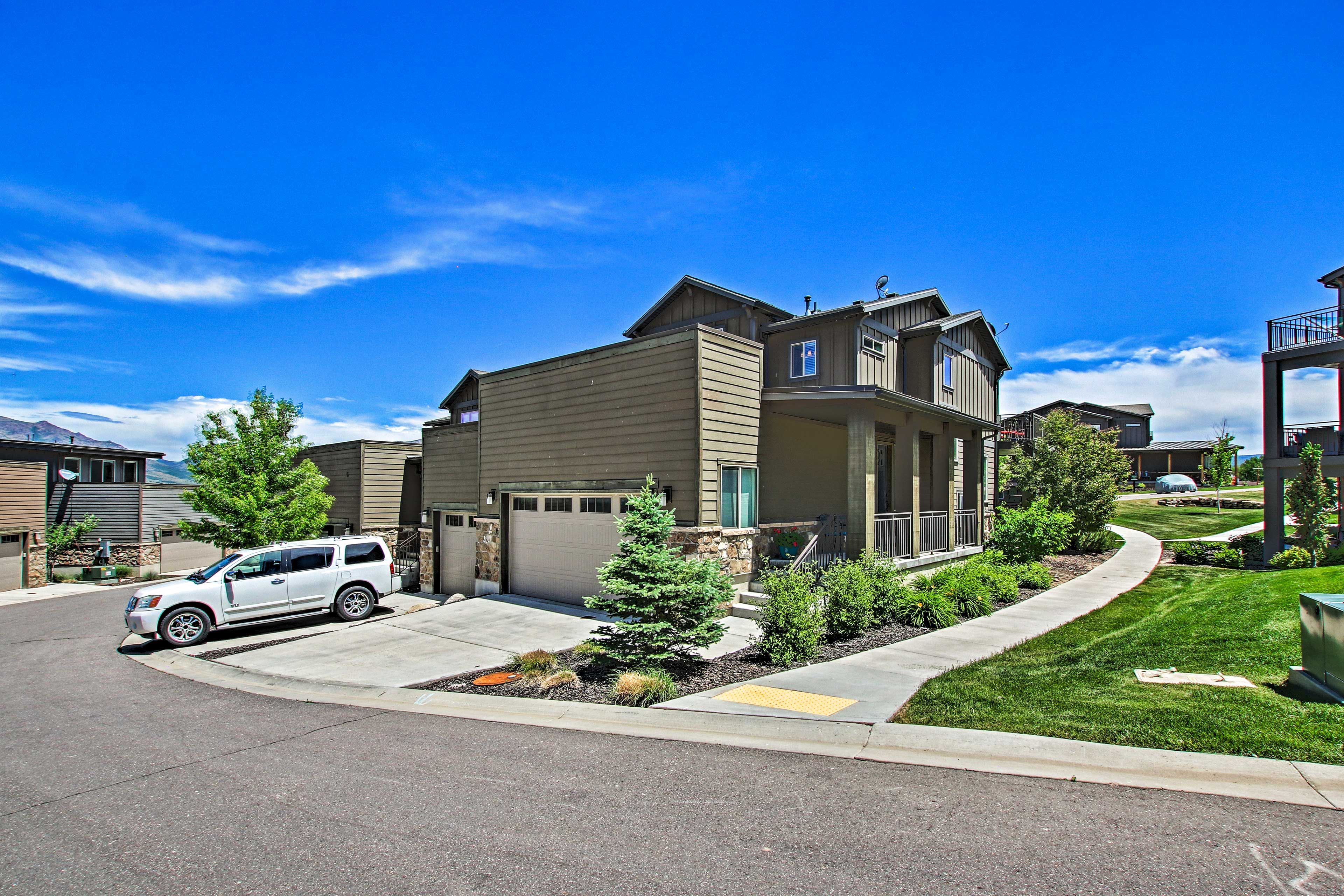 Property Exterior | Located in Escapes at Edgewater