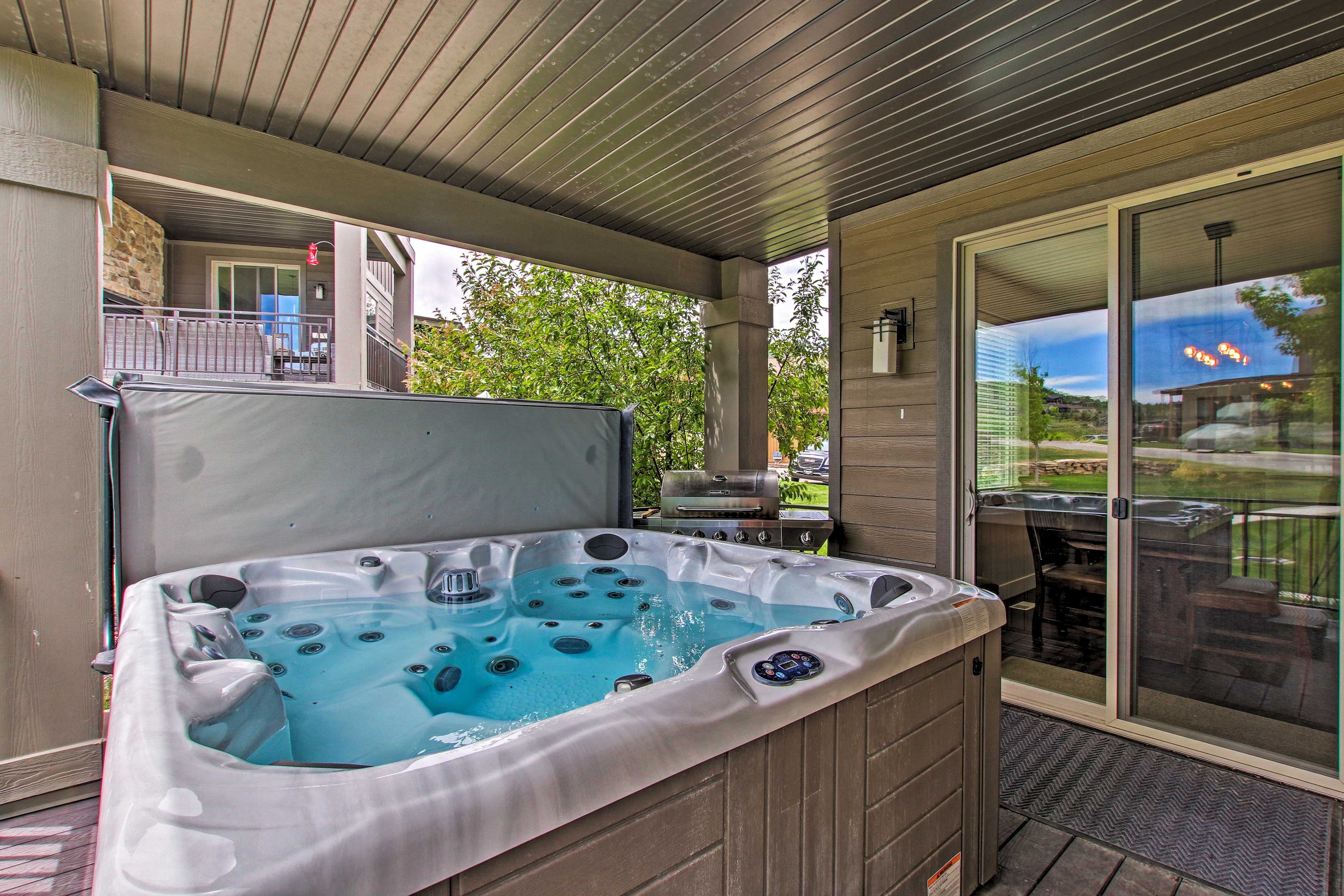 Covered Deck | Private Hot Tub