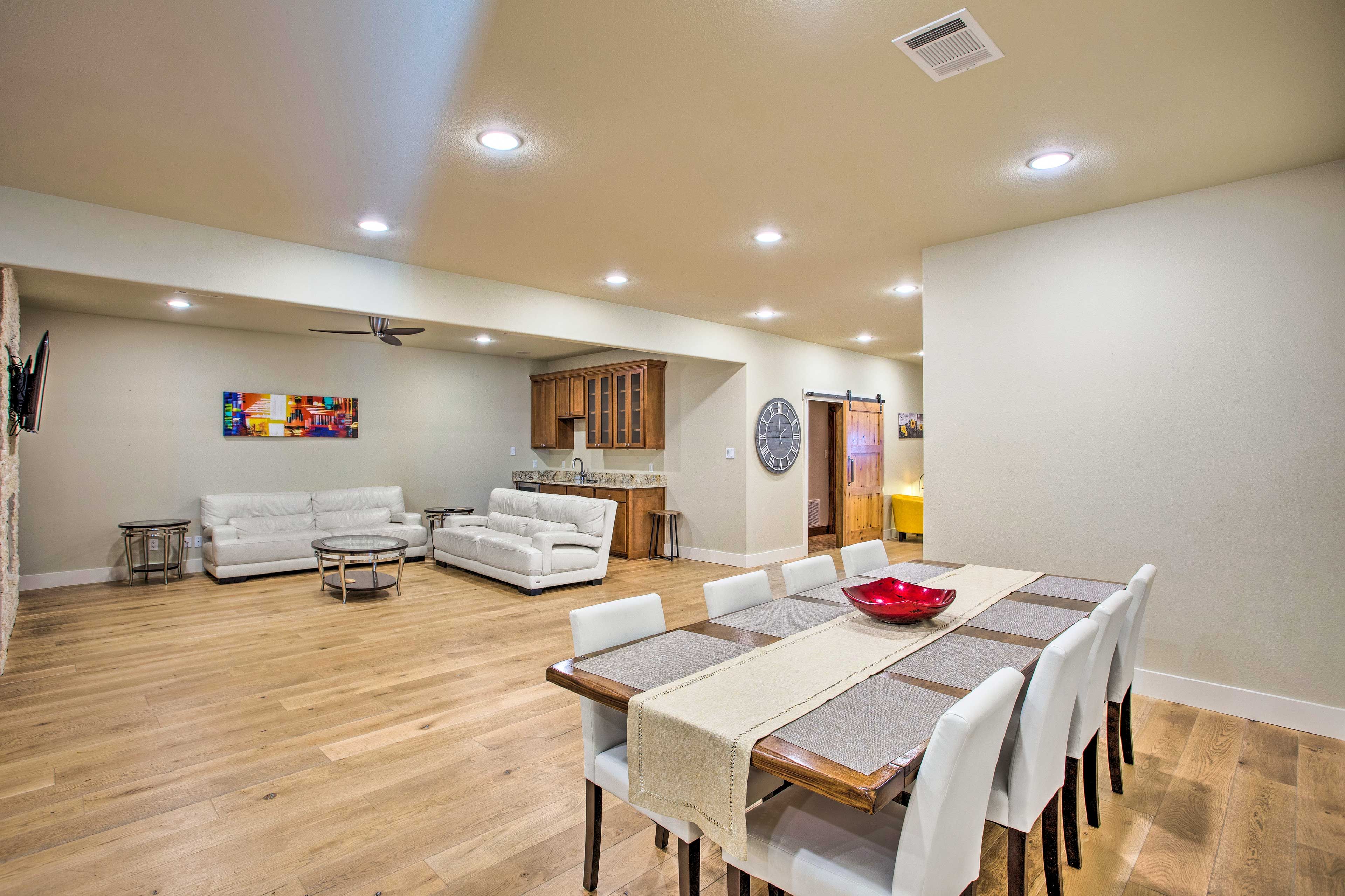 Living Room | Open-Concept Living Area
