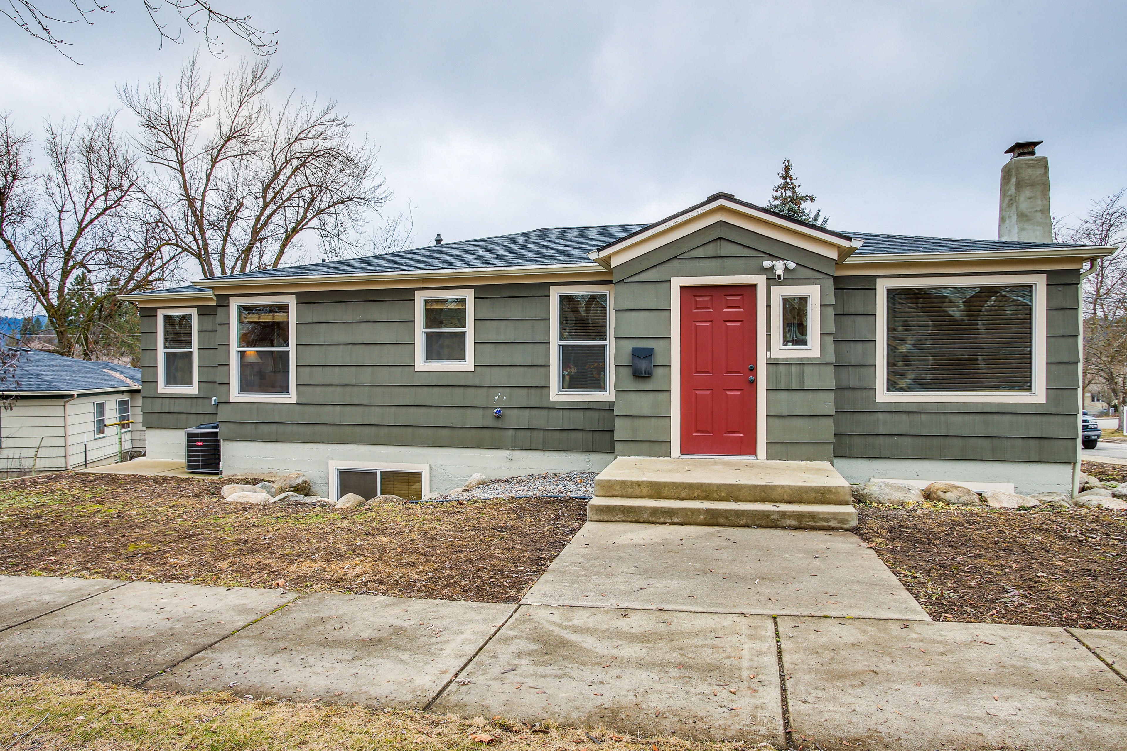 House Exterior | Gas Grill | Covered Patio