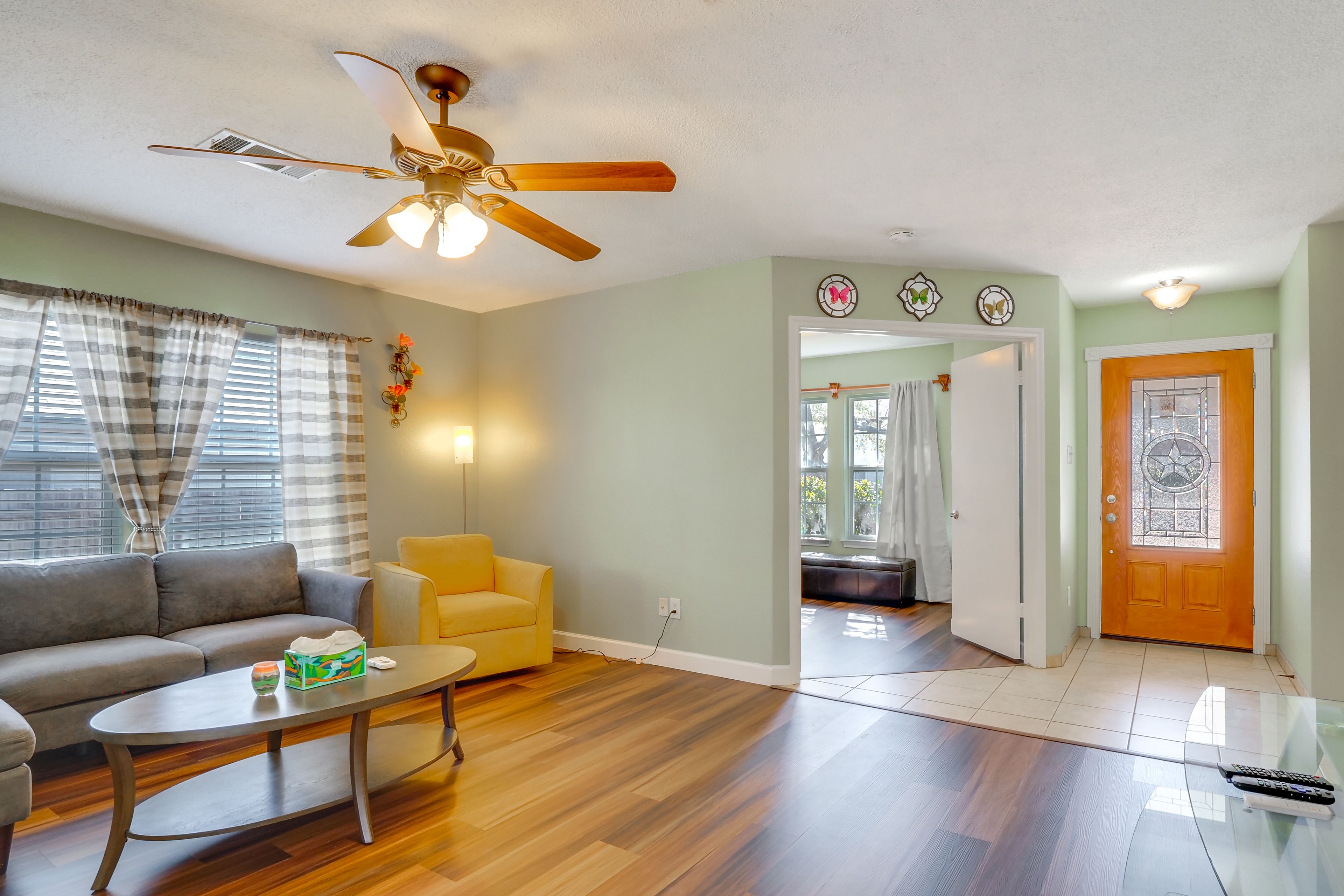 Living Room & Entryway | Central Heating & A/C