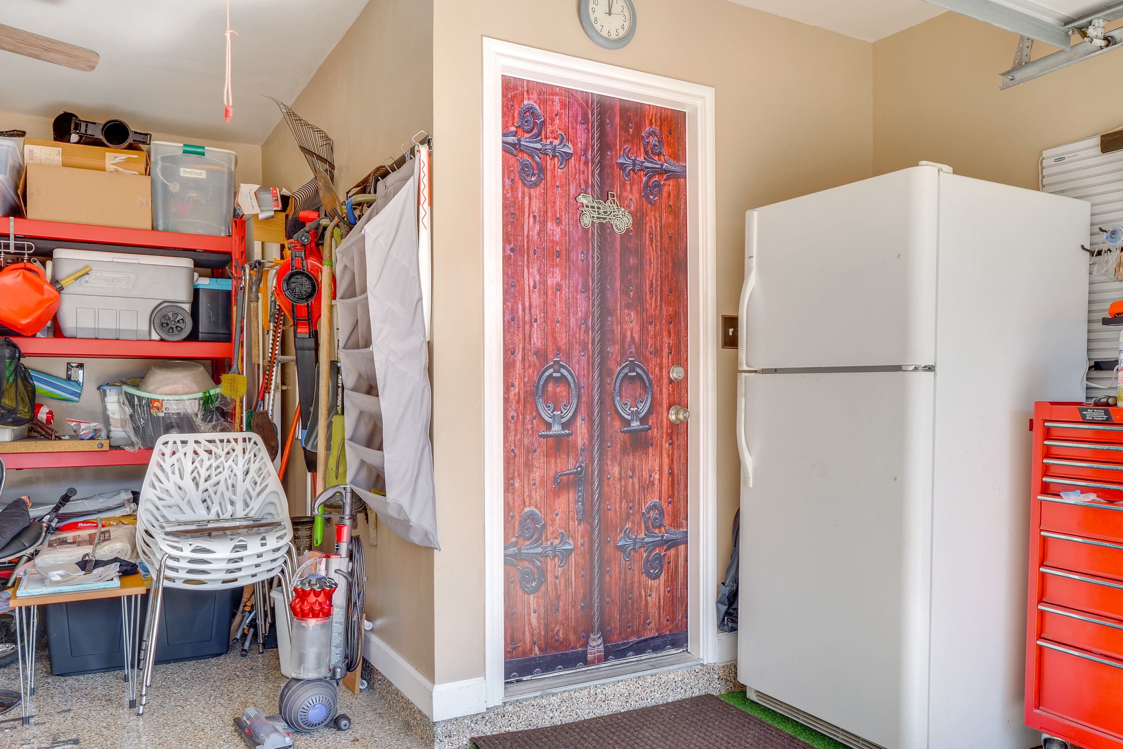 Garage Entryway | 1 Step Required | No Garage Parking