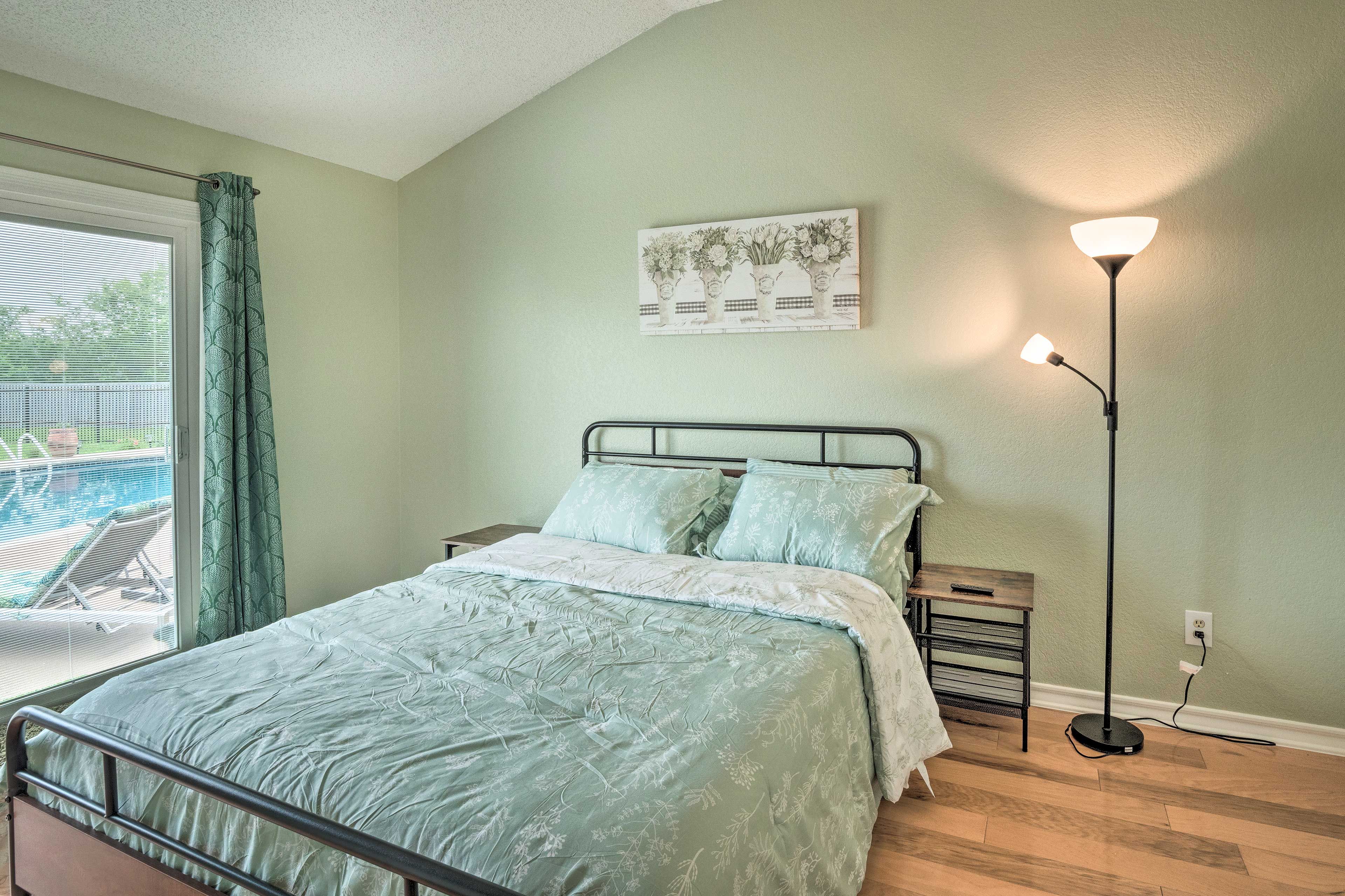 Bedroom 1 | King Bed | Direct Access to Patio/Pool