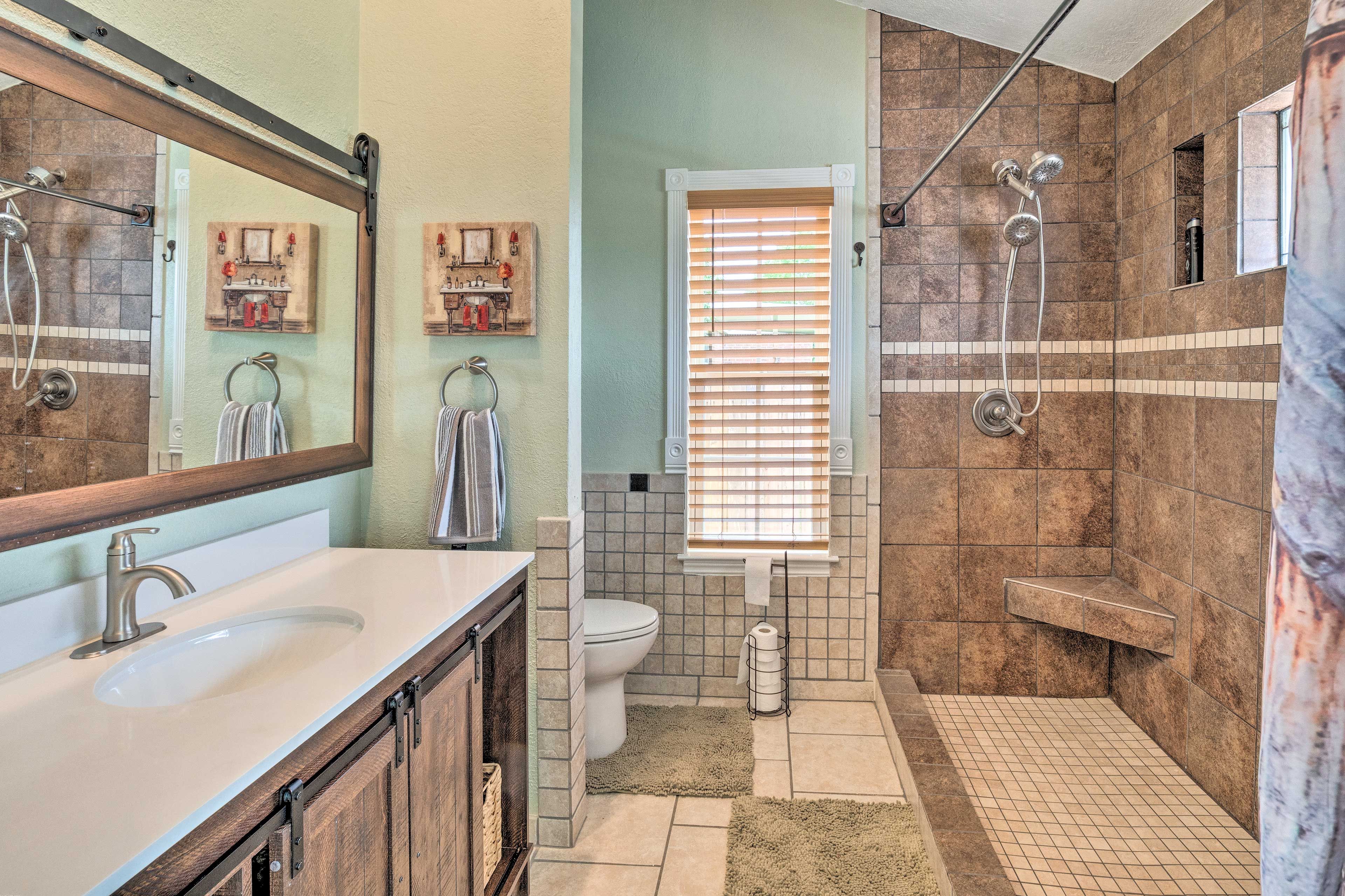 Full Bathroom