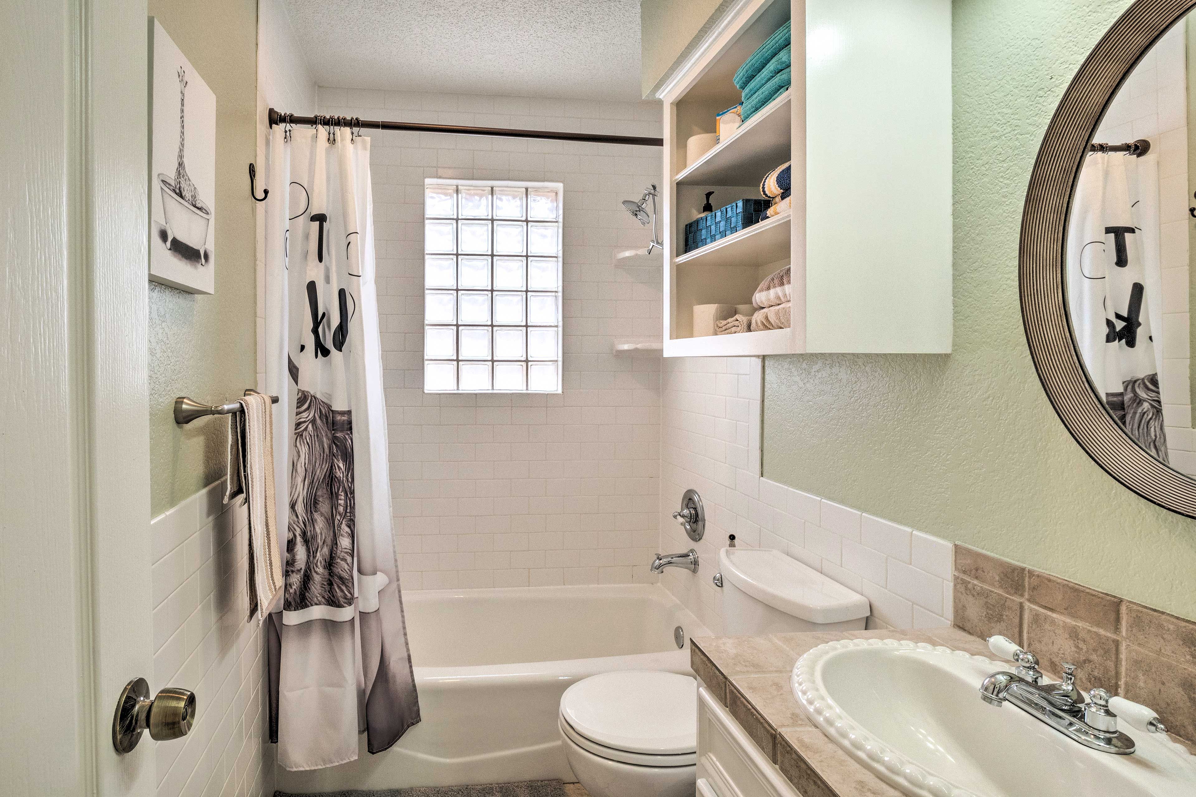 Full Bathroom