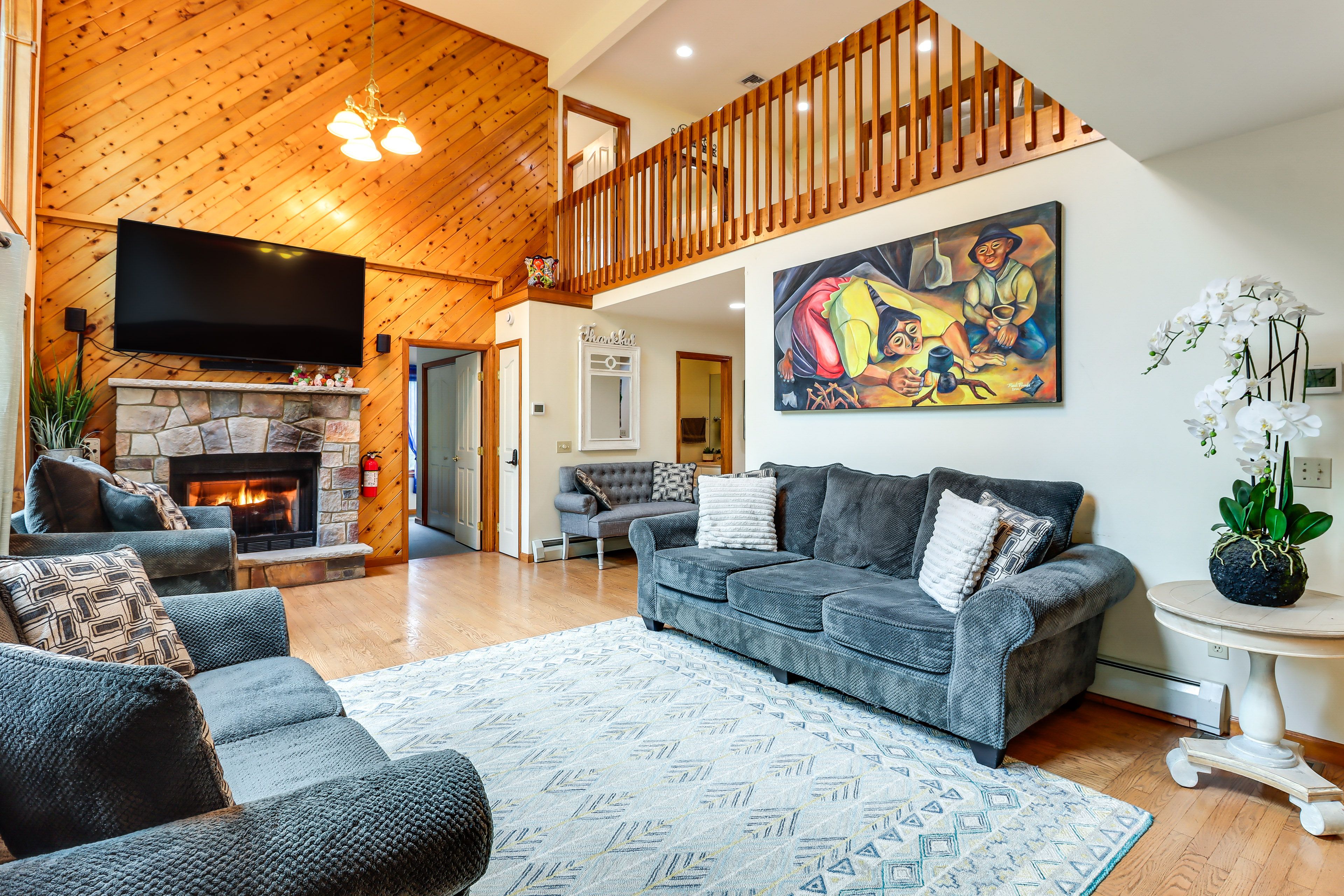 Lake Harmony Vacation Rental | 5BR | 4.5BA | Stairs Required | 2,411 Sq Ft