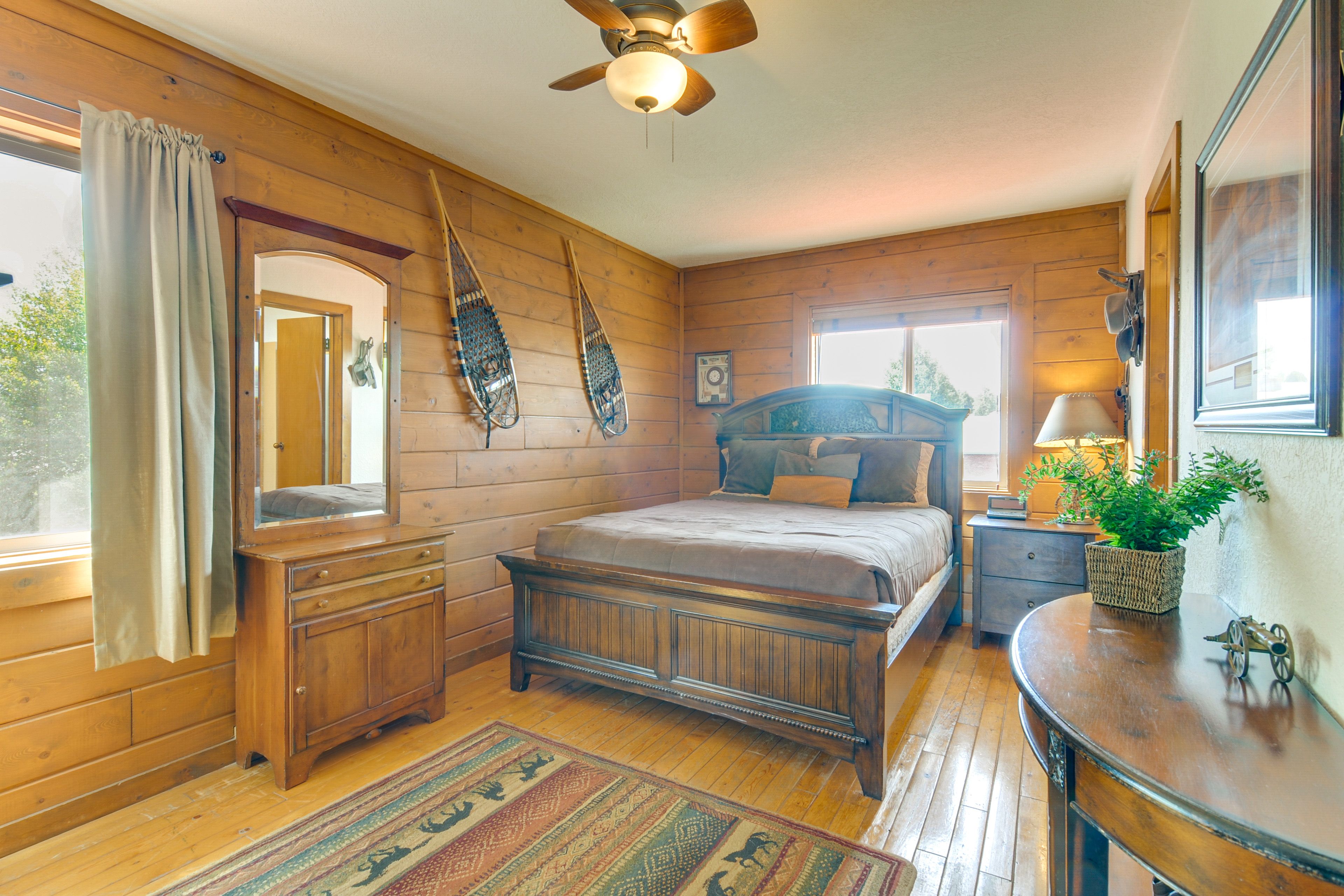 Bedroom 3 | 2nd Floor | Queen Bed