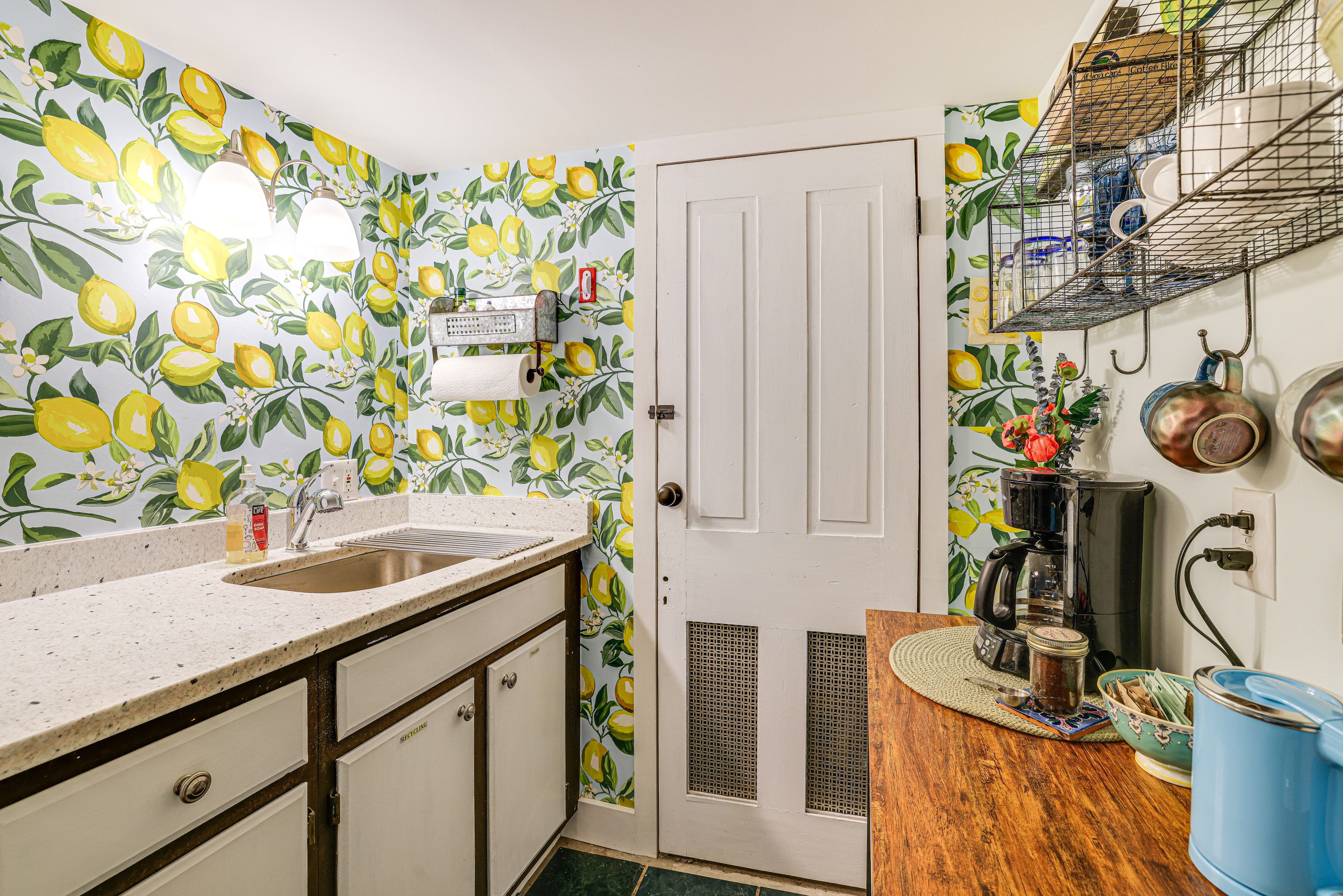 Well-Equipped Kitchenette | Cooking Basics & Spices