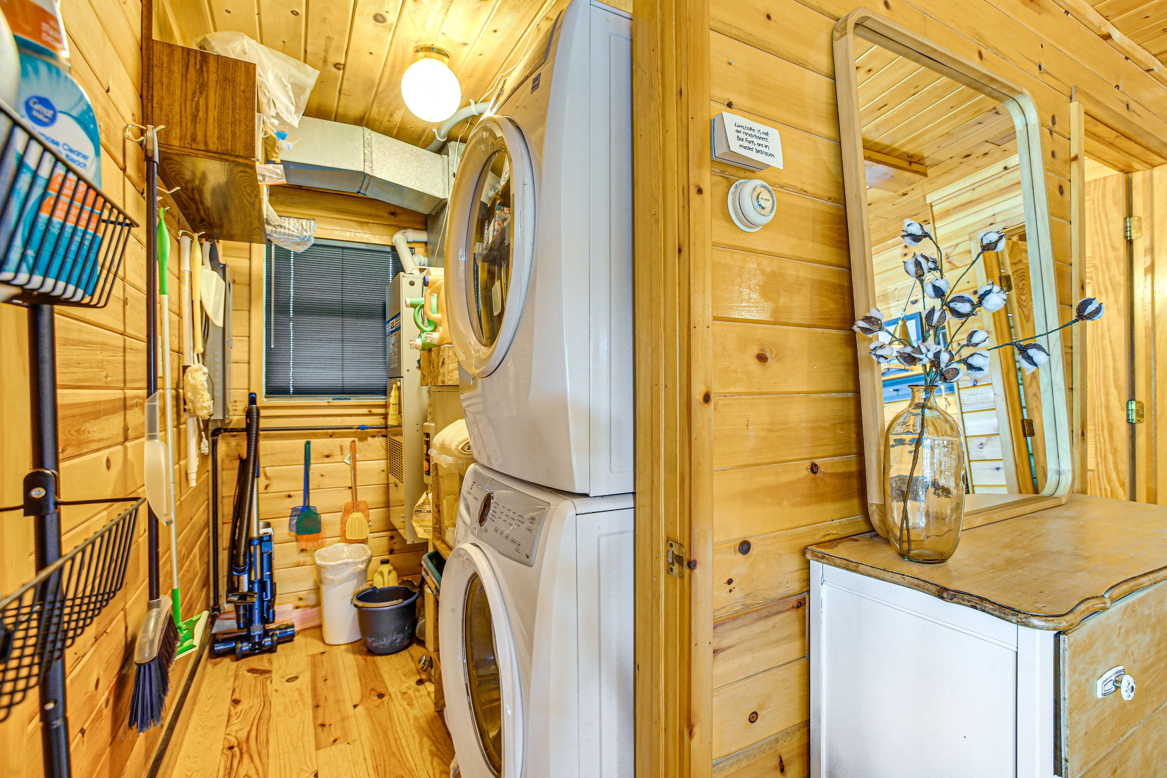 Laundry Area | Washer/Dryer