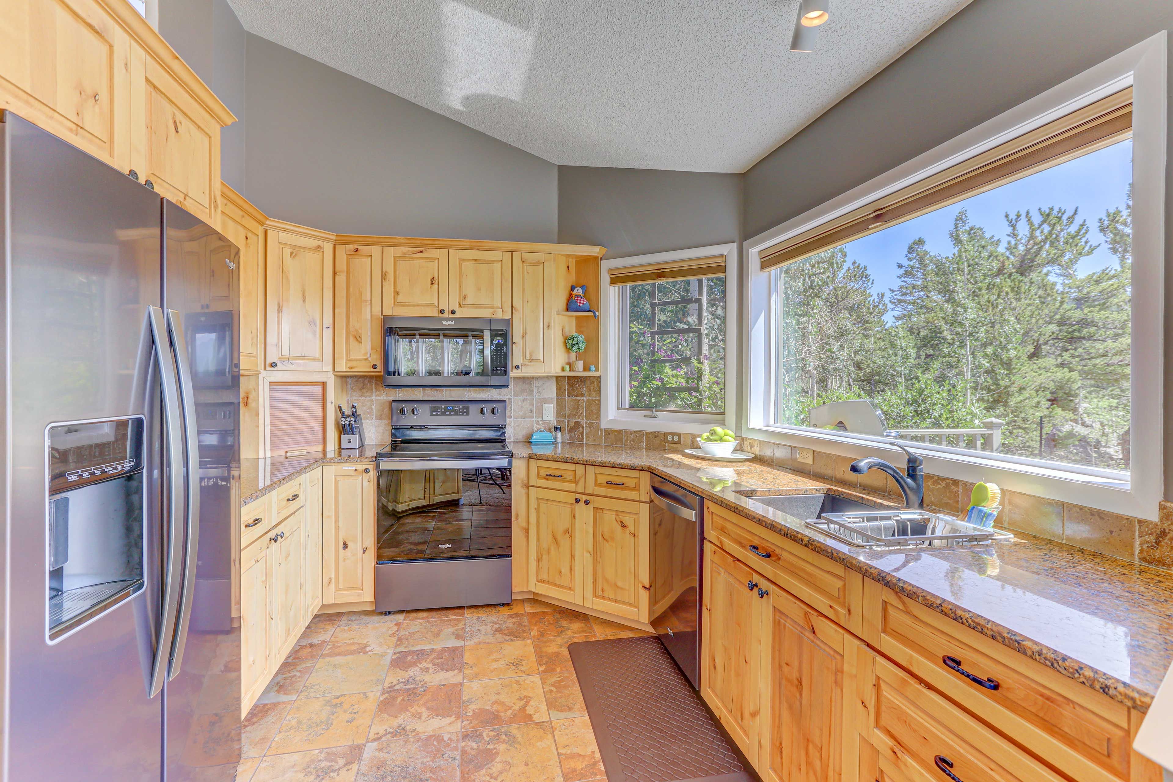 Kitchen | Fully Equipped