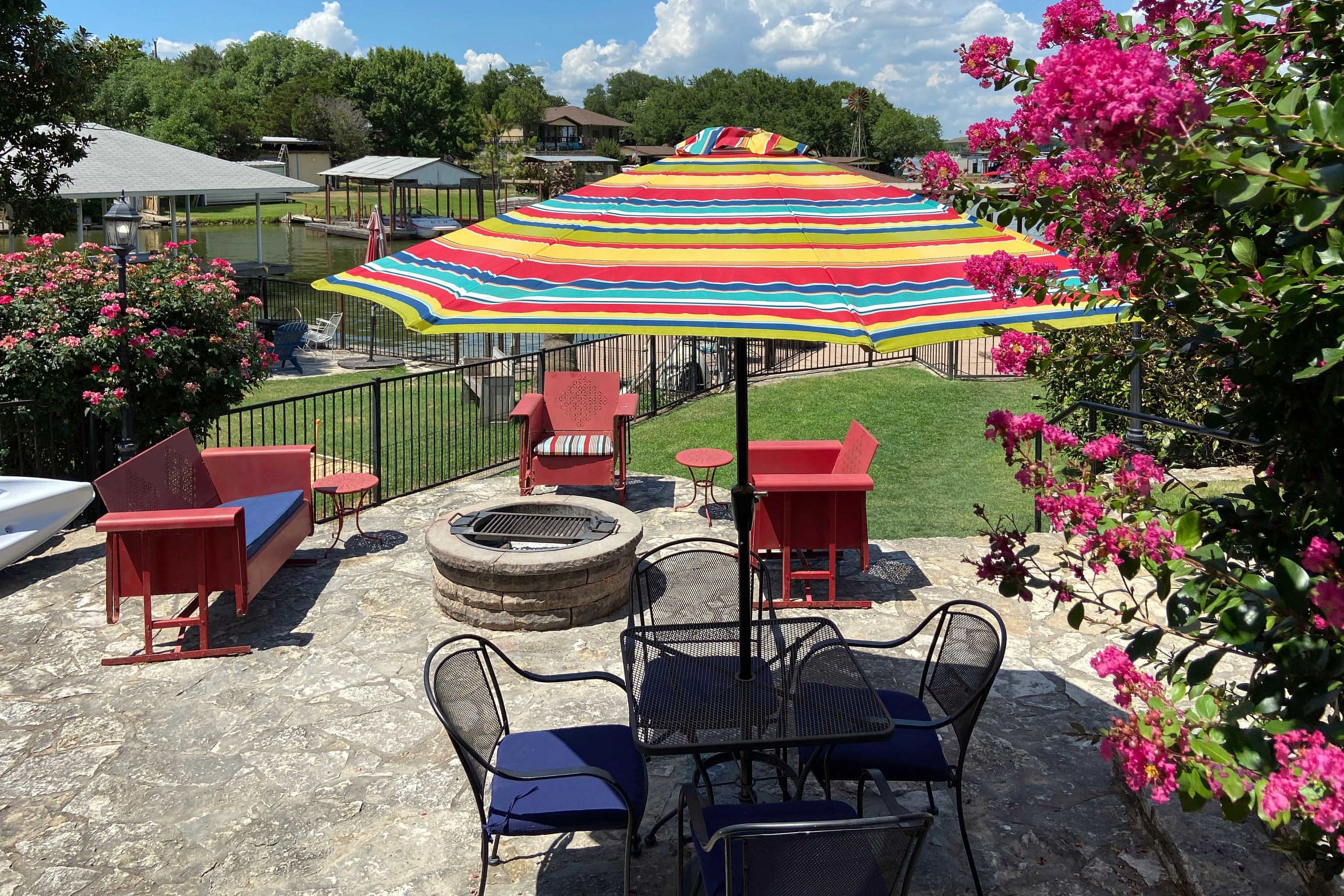 Patio | Fire Pit | Outdoor Dining