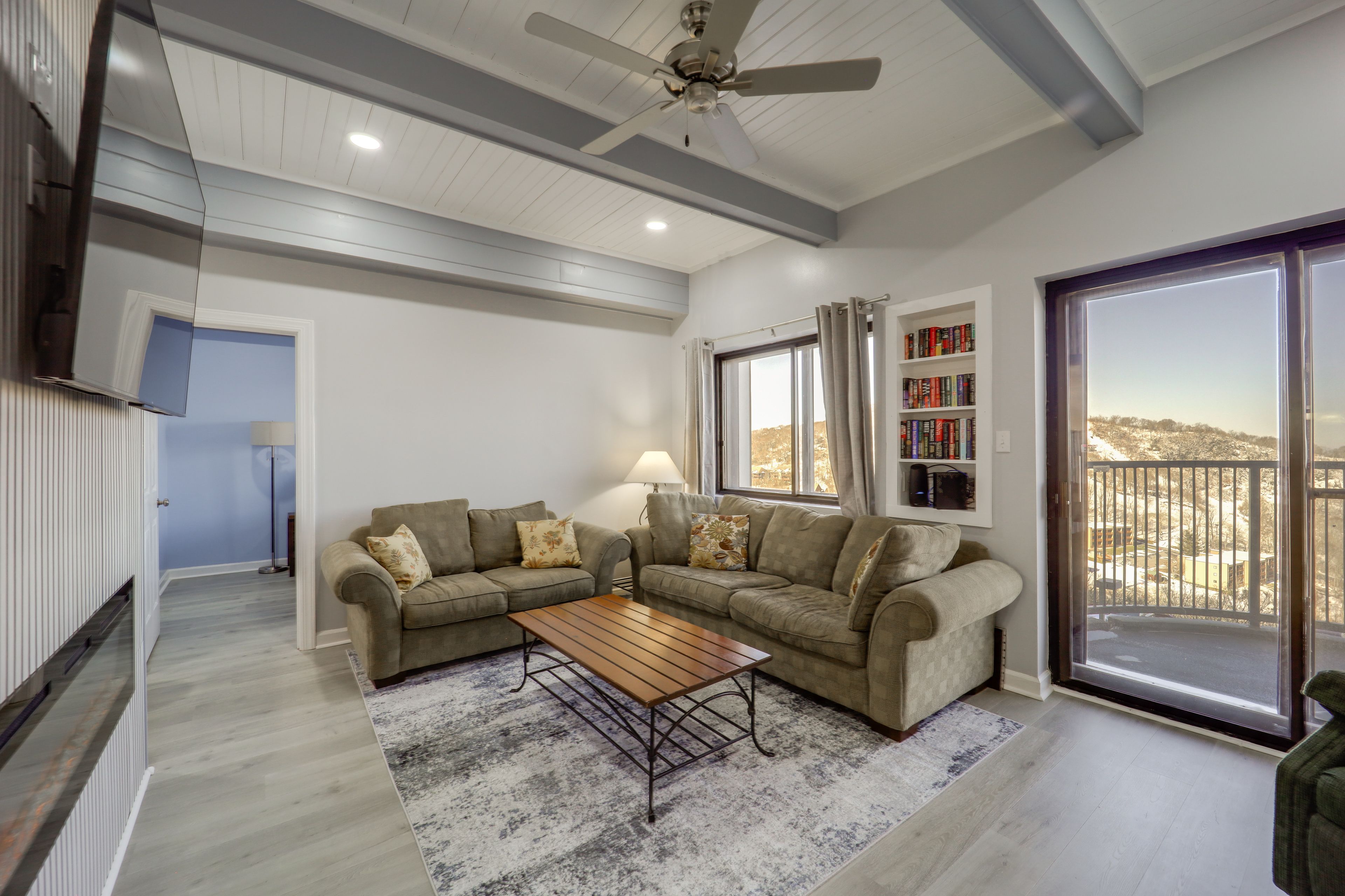 Sugar Mountain Vacation Rental | 2BR | 2BA | Step-Free Access | 1,106 Sq Ft