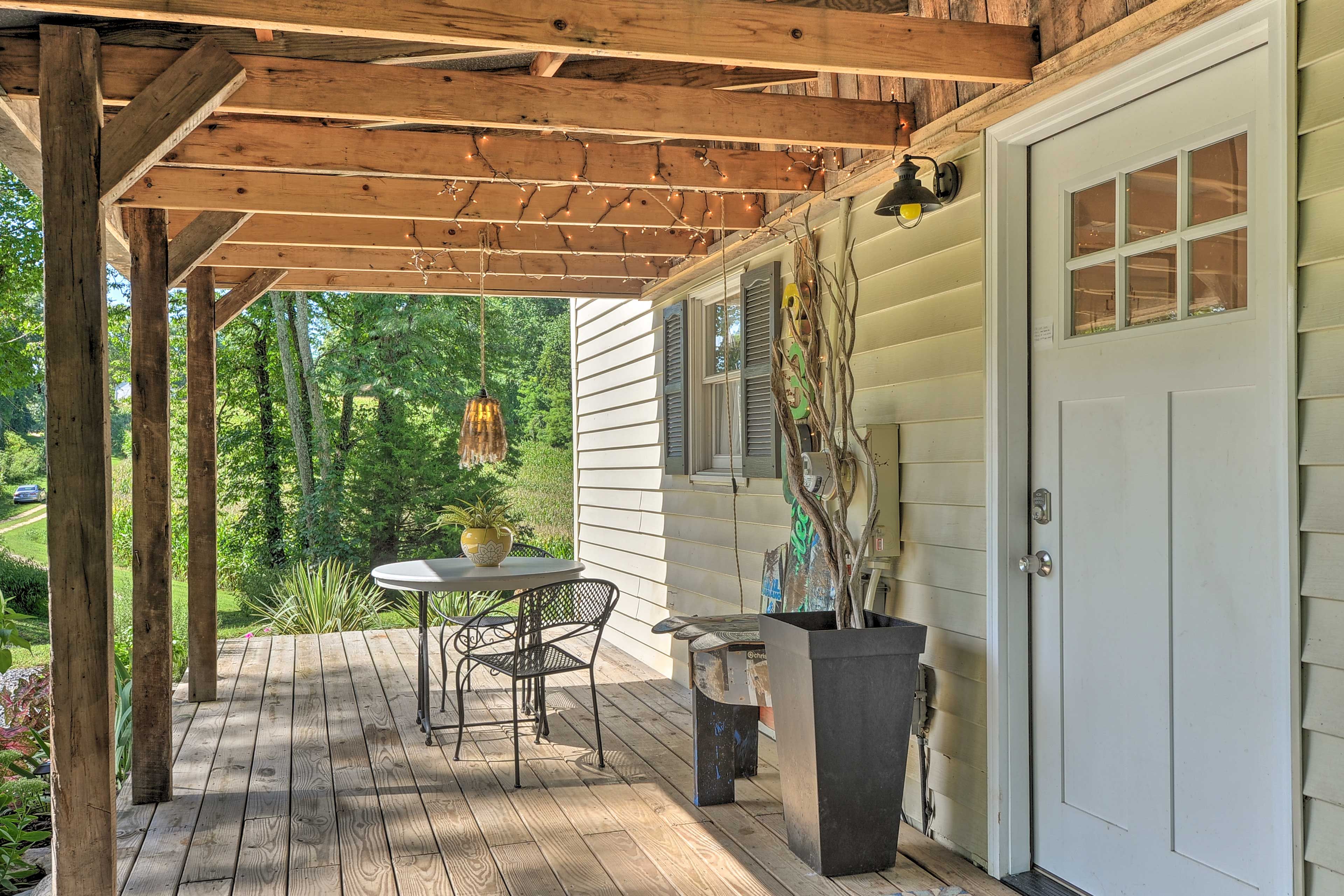 Covered Porch | Keyless Entry