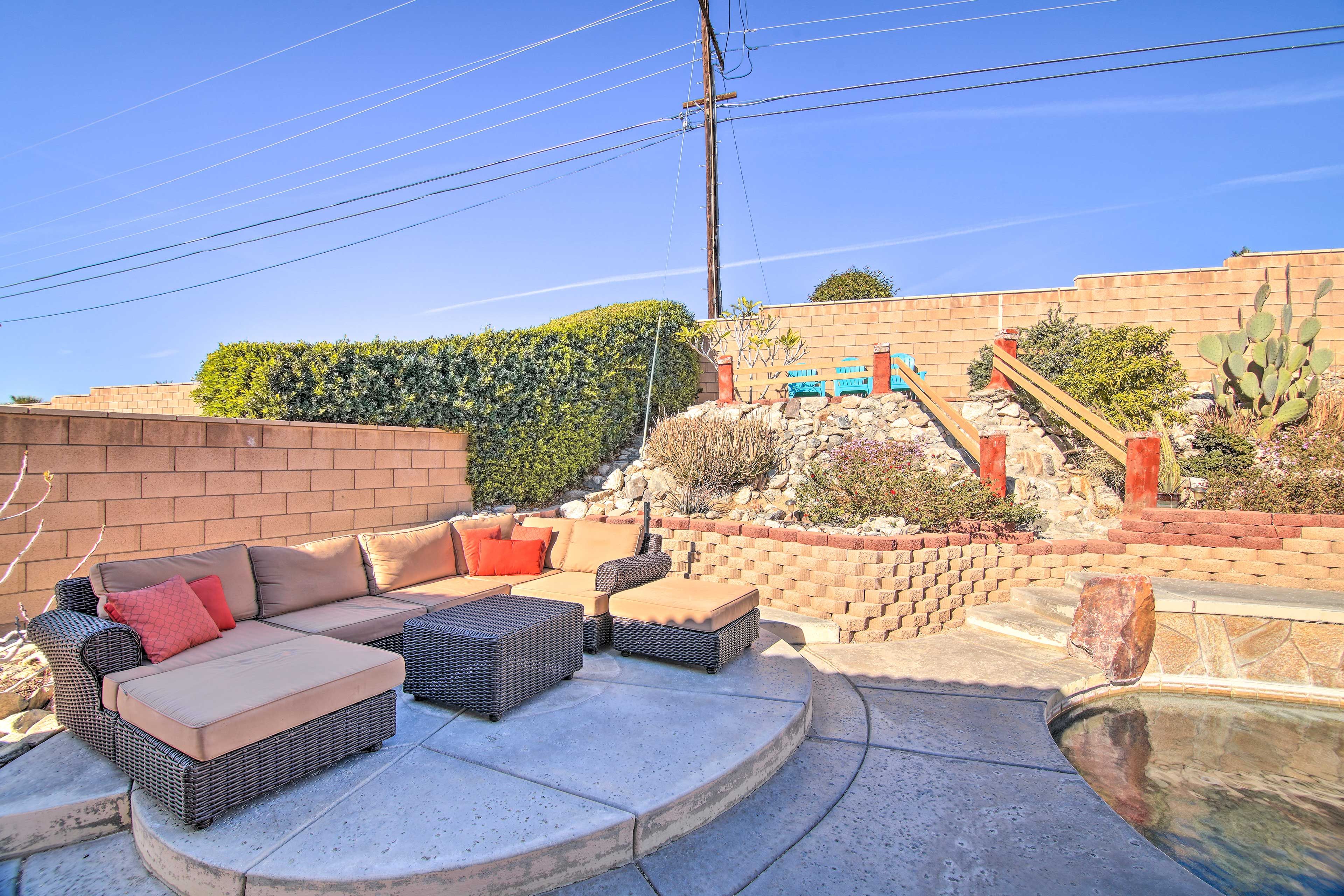 Private Outdoor Oasis