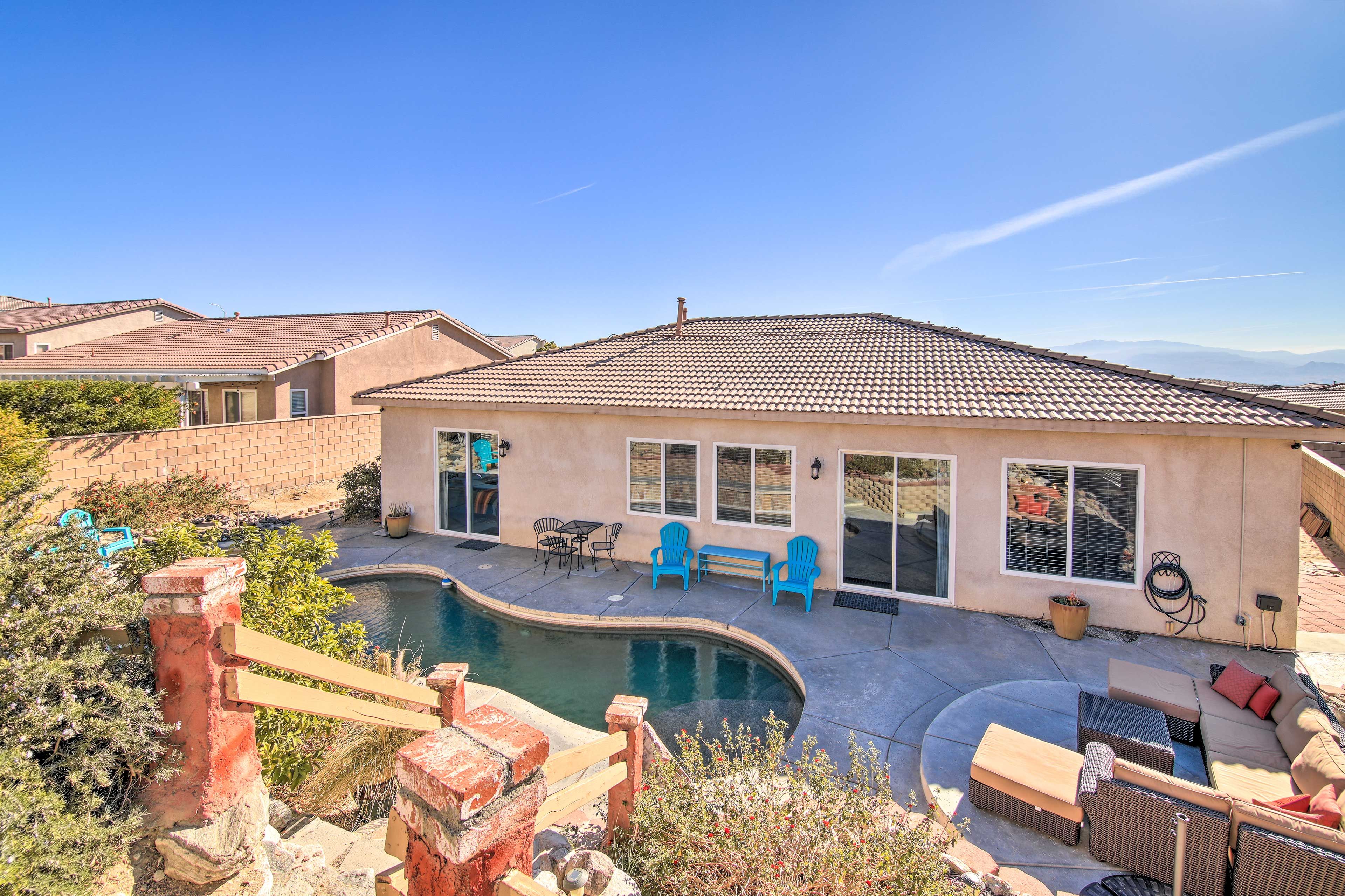 Private Outdoor Oasis