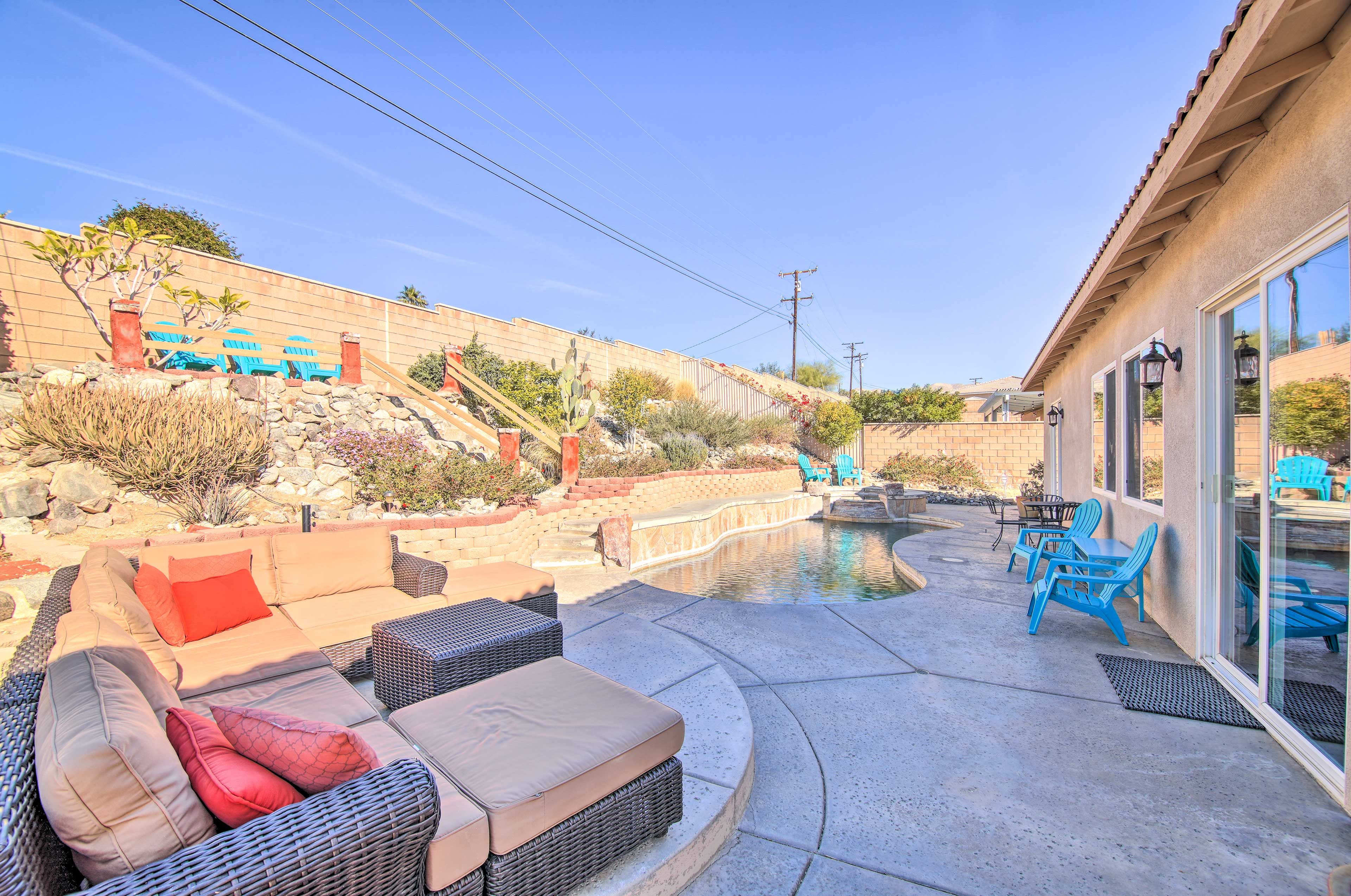 Private Outdoor Oasis | Gas Grill