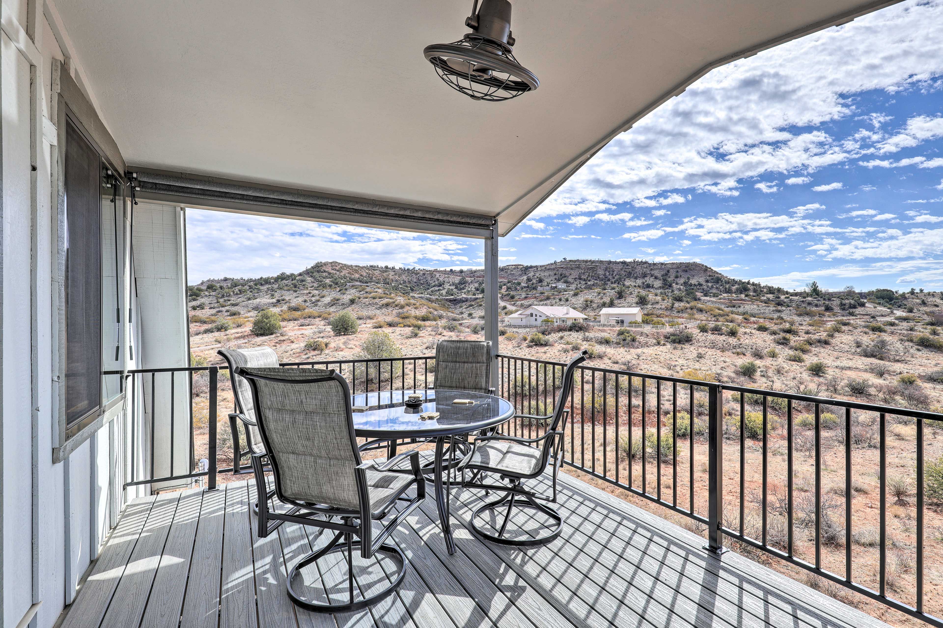 Private Deck | 2nd Floor