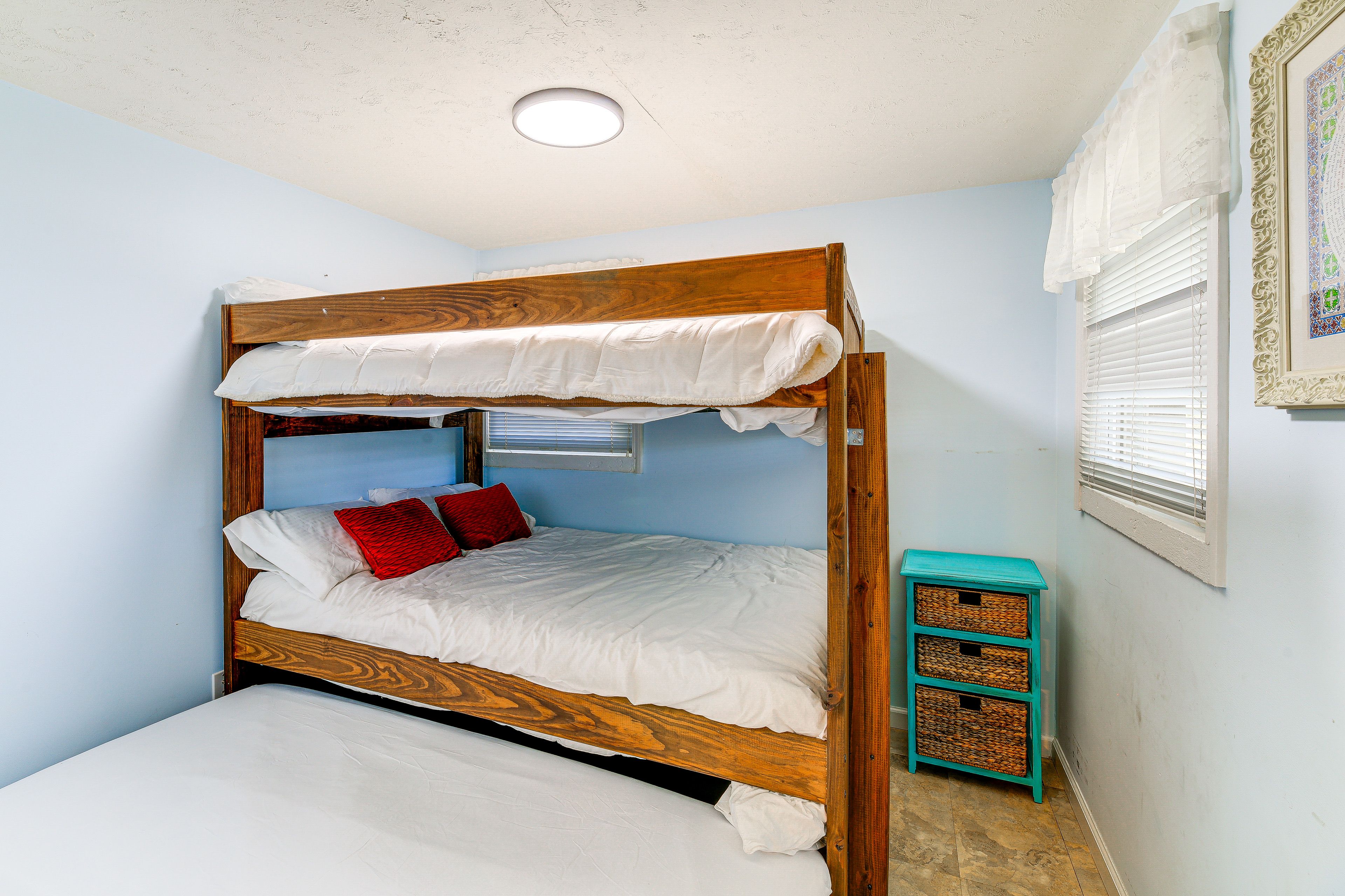 Bedroom 2 | Full Bunk Bed w/ Full Trundle | 1st Floor