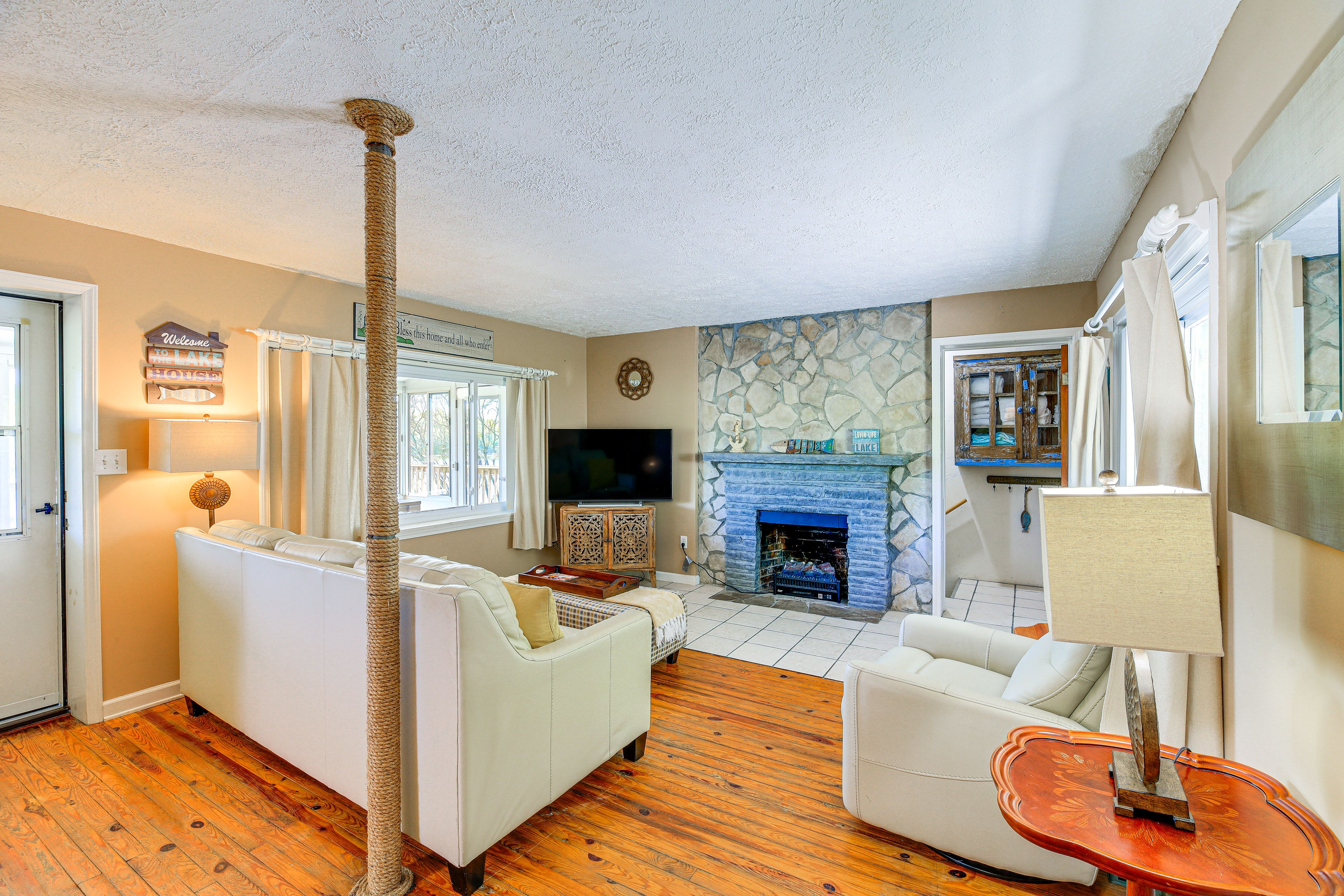 Living Room | Patio Access | Smart TV w/ Cable | Central A/C & Heating