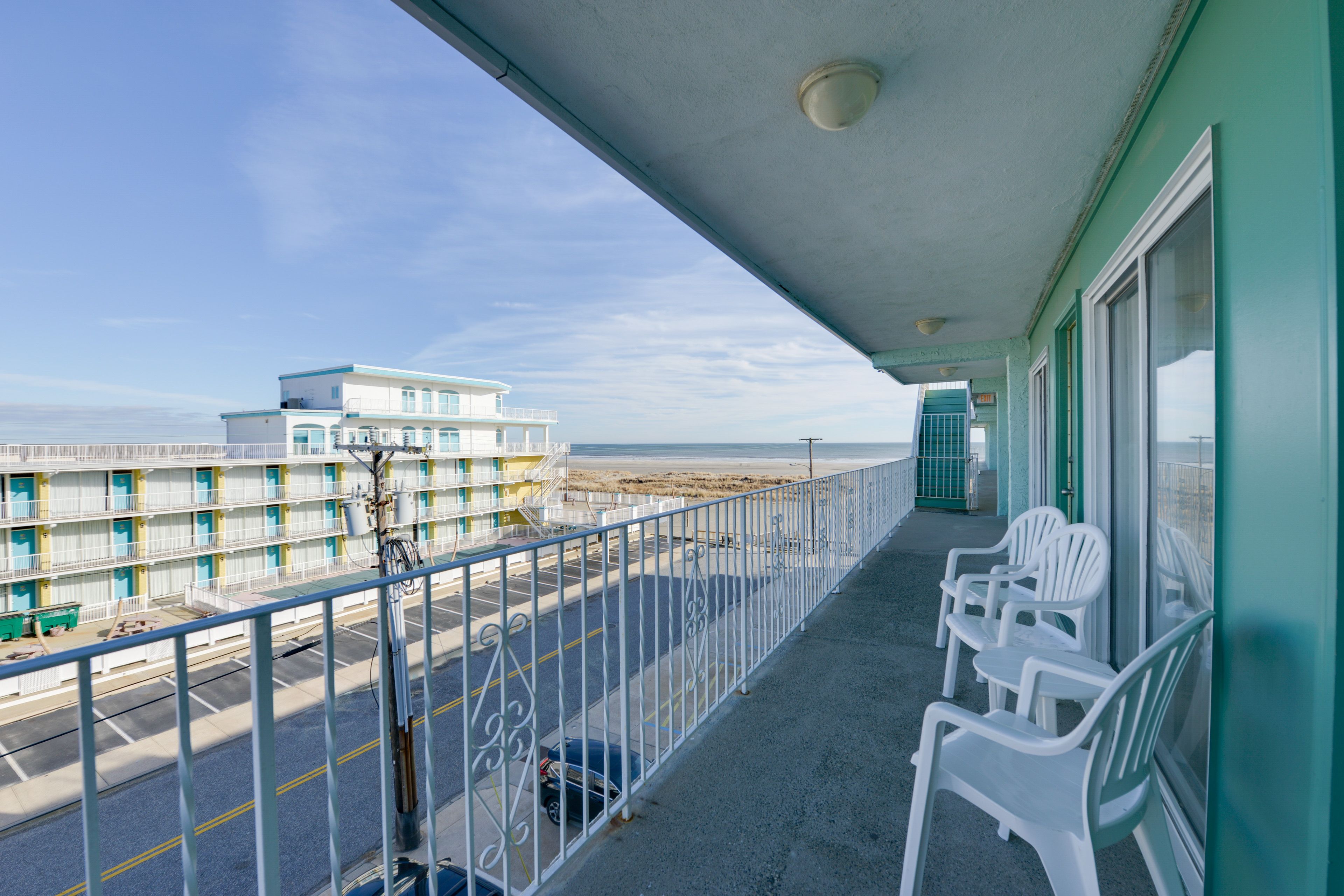 Patio Furniture | Beach View