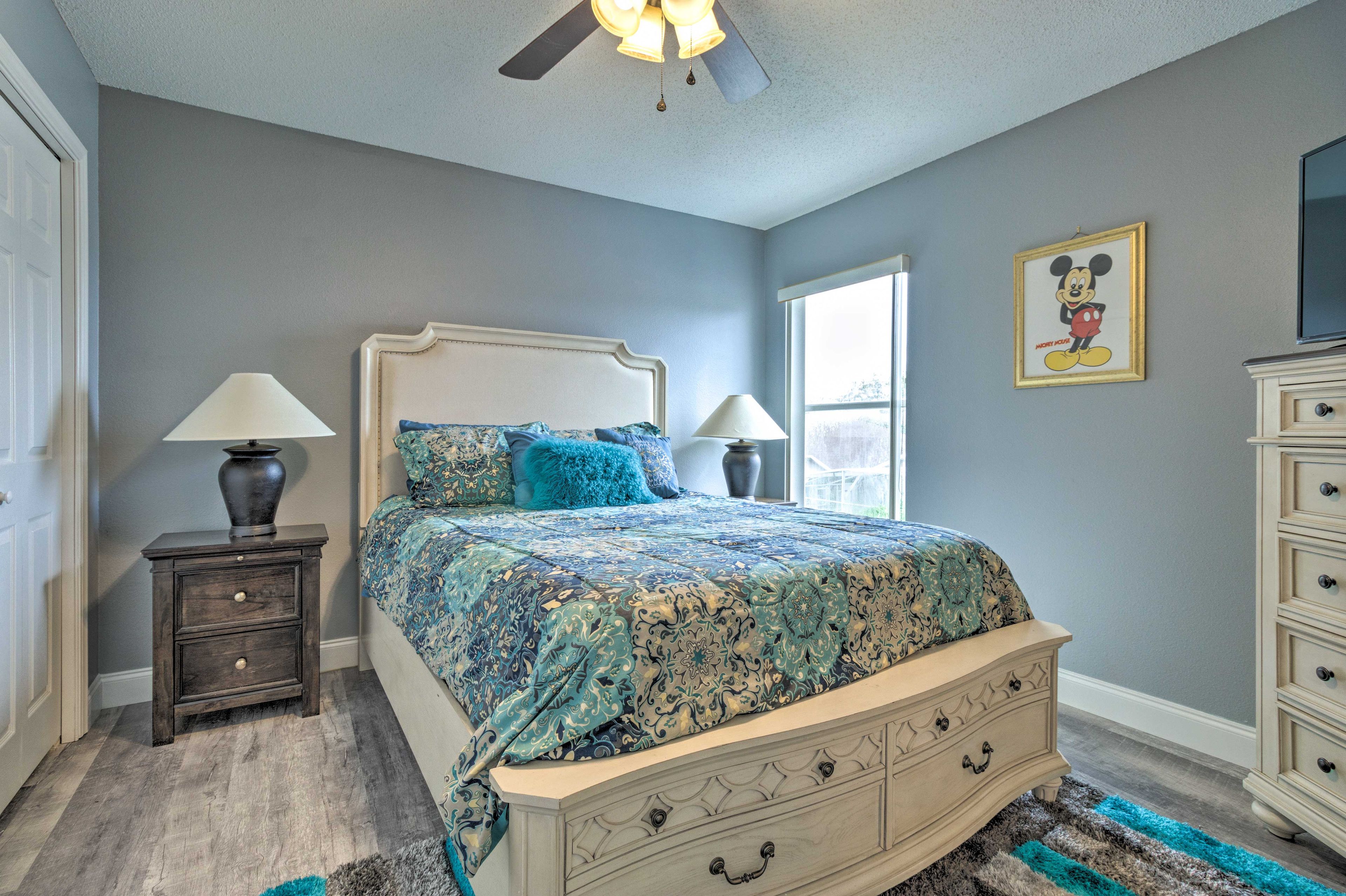 Bedroom 5 | Queen Bed | 2nd Floor