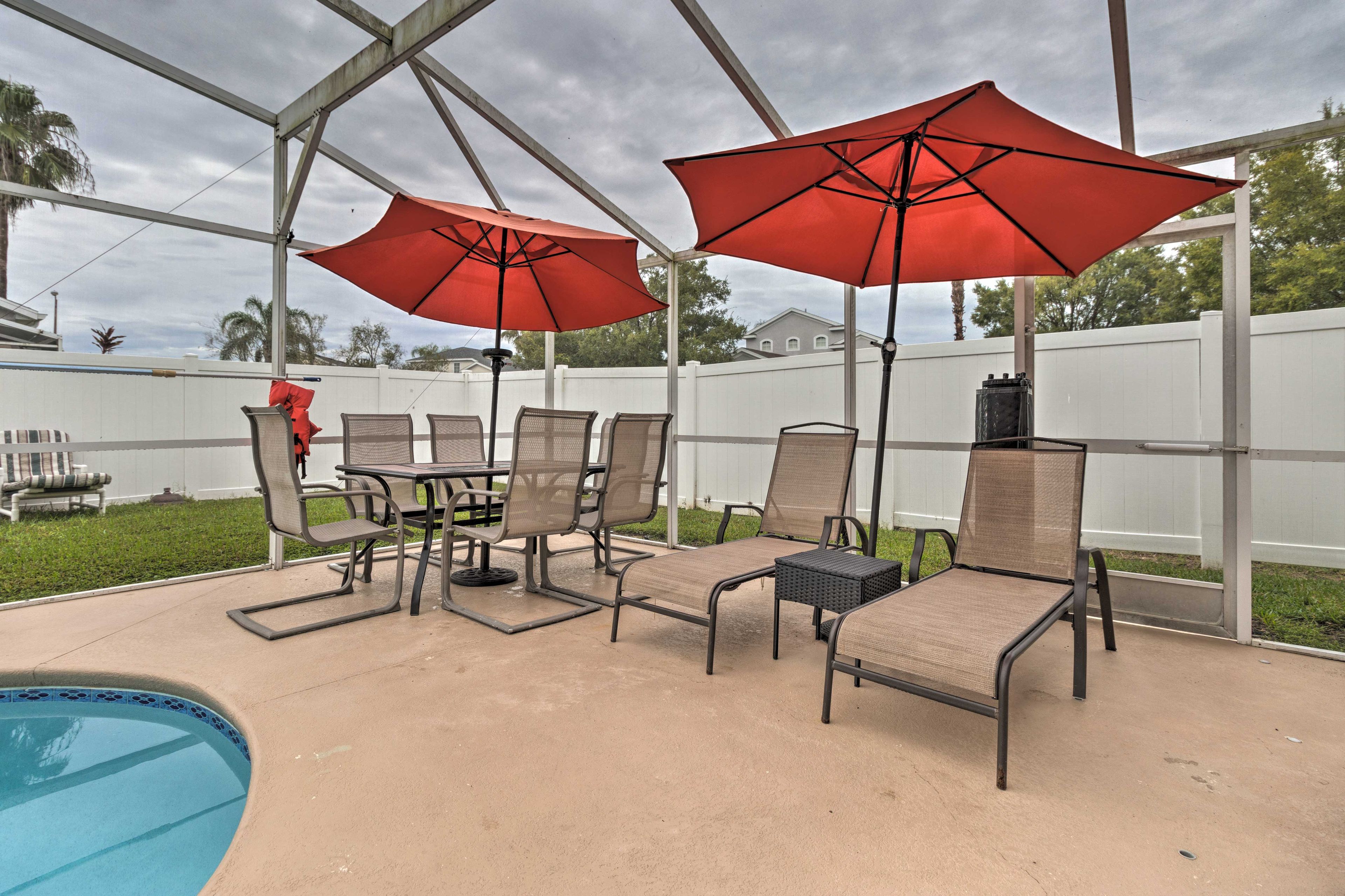Lanai | Gas Grill | Outdoor Seating