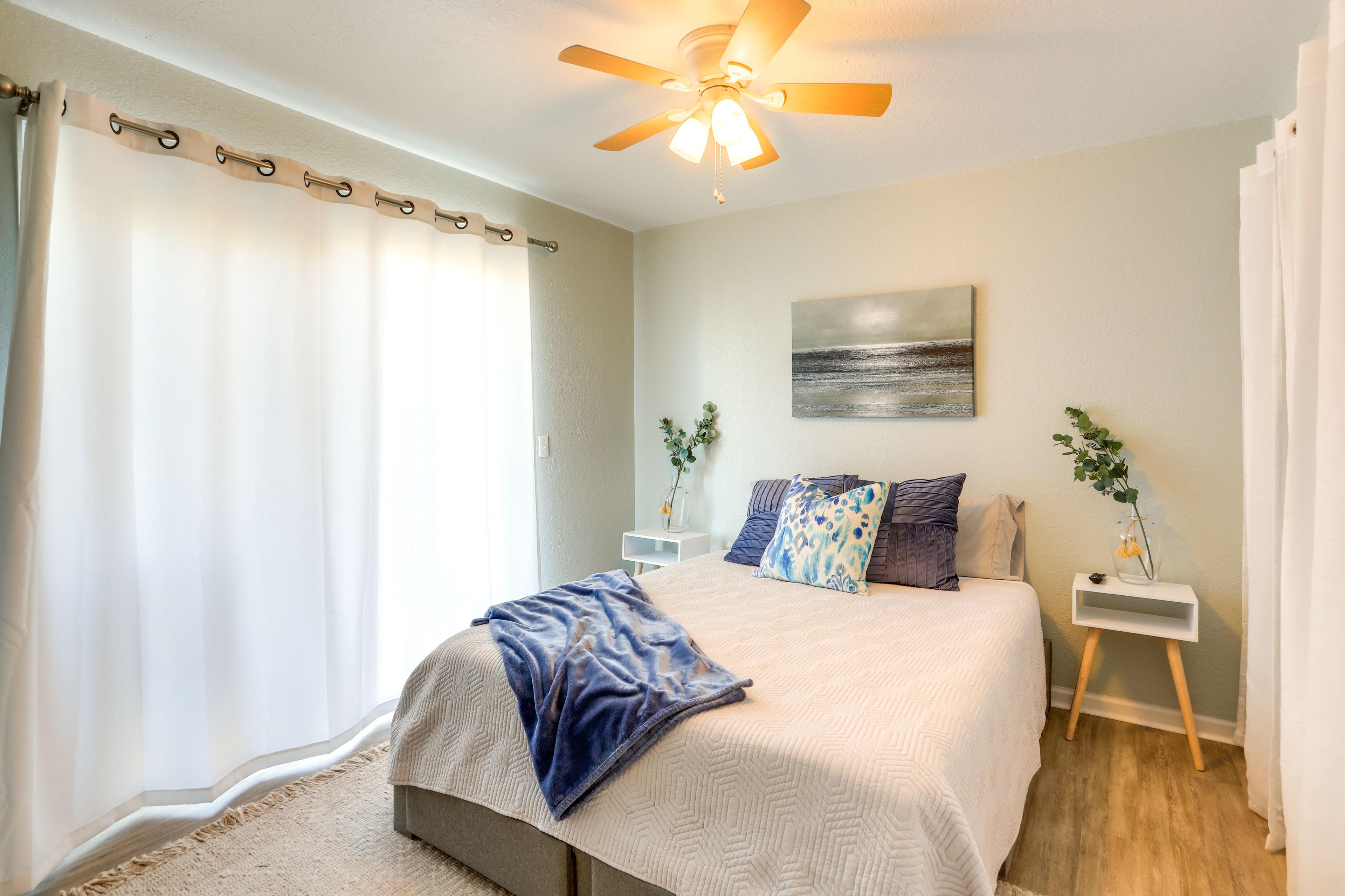 Bedroom 1 | 1st Floor | Queen Bed