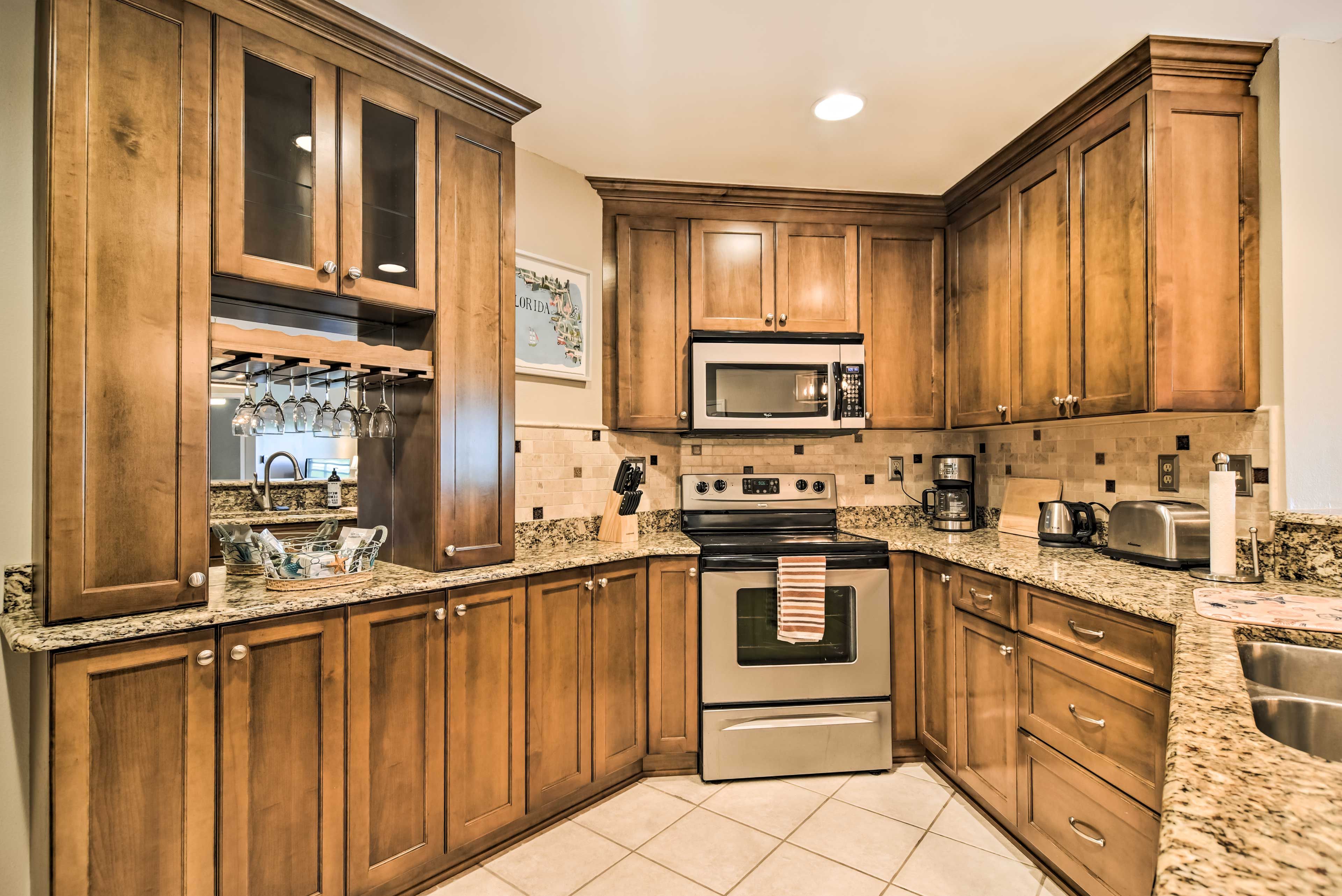 Kitchen | Dishware/Flatware