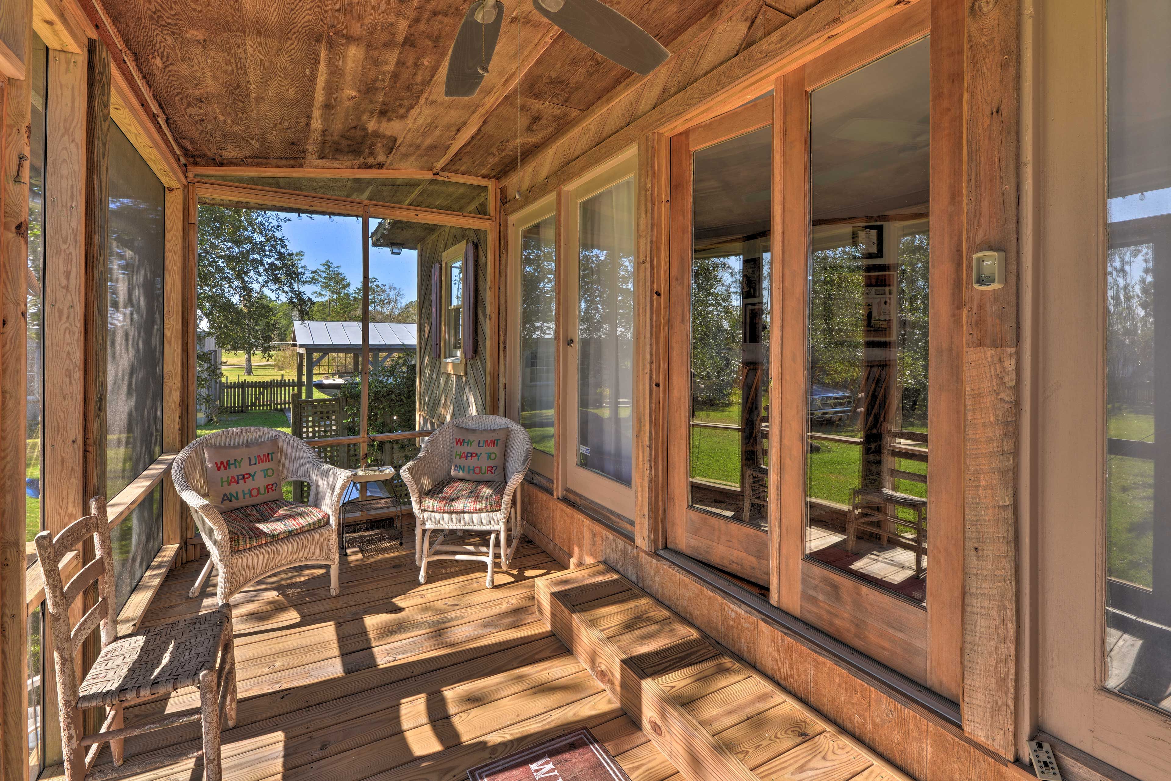 Screened-In Porch