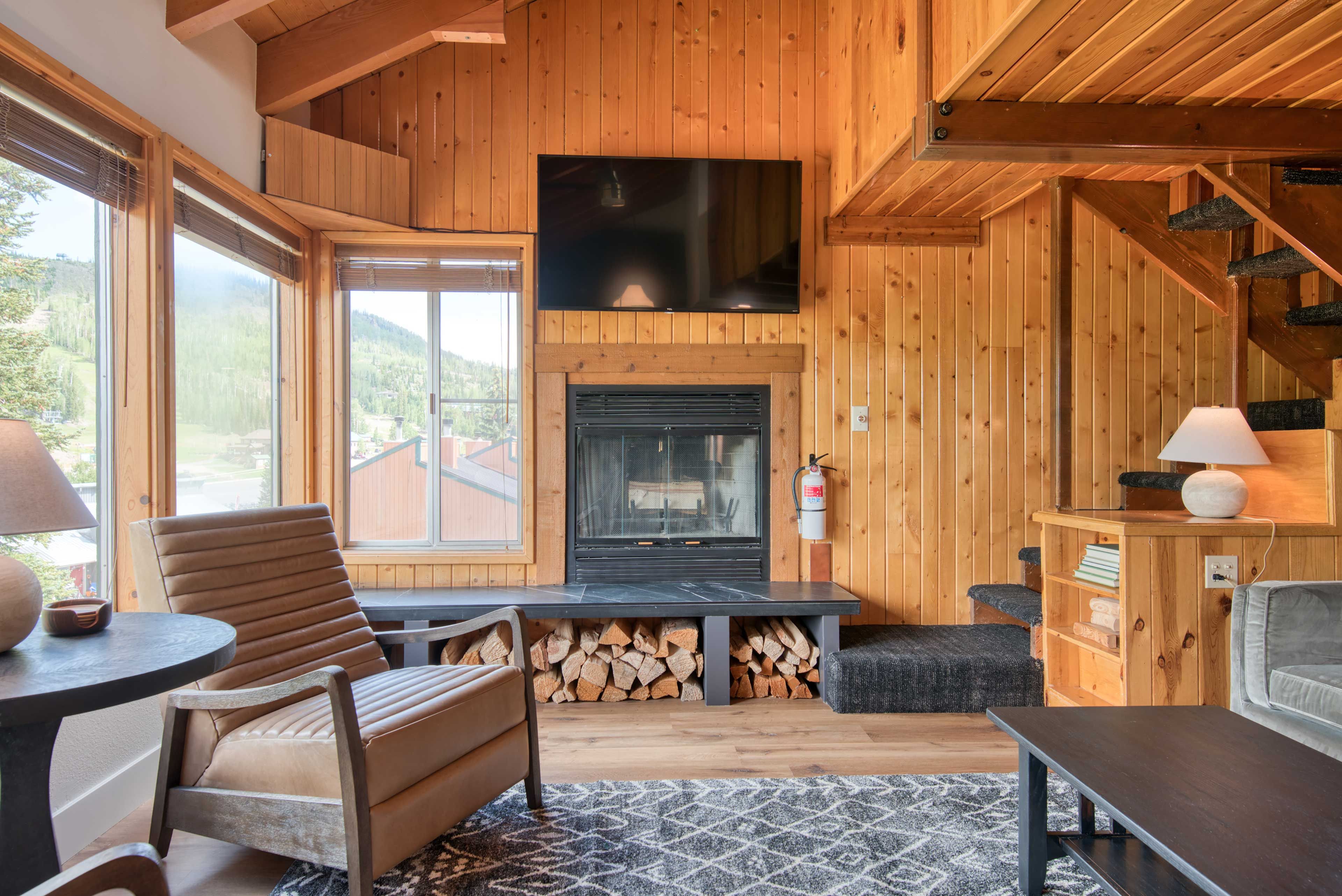 Living Room | Wood-Burning Fireplace