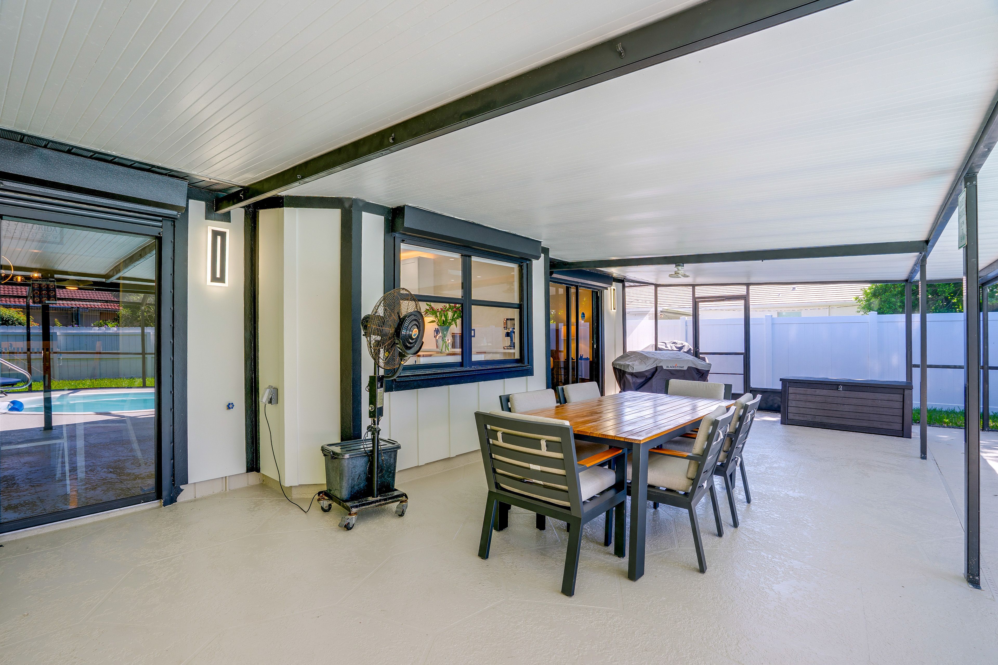 Patio | Griddle | Dining Area