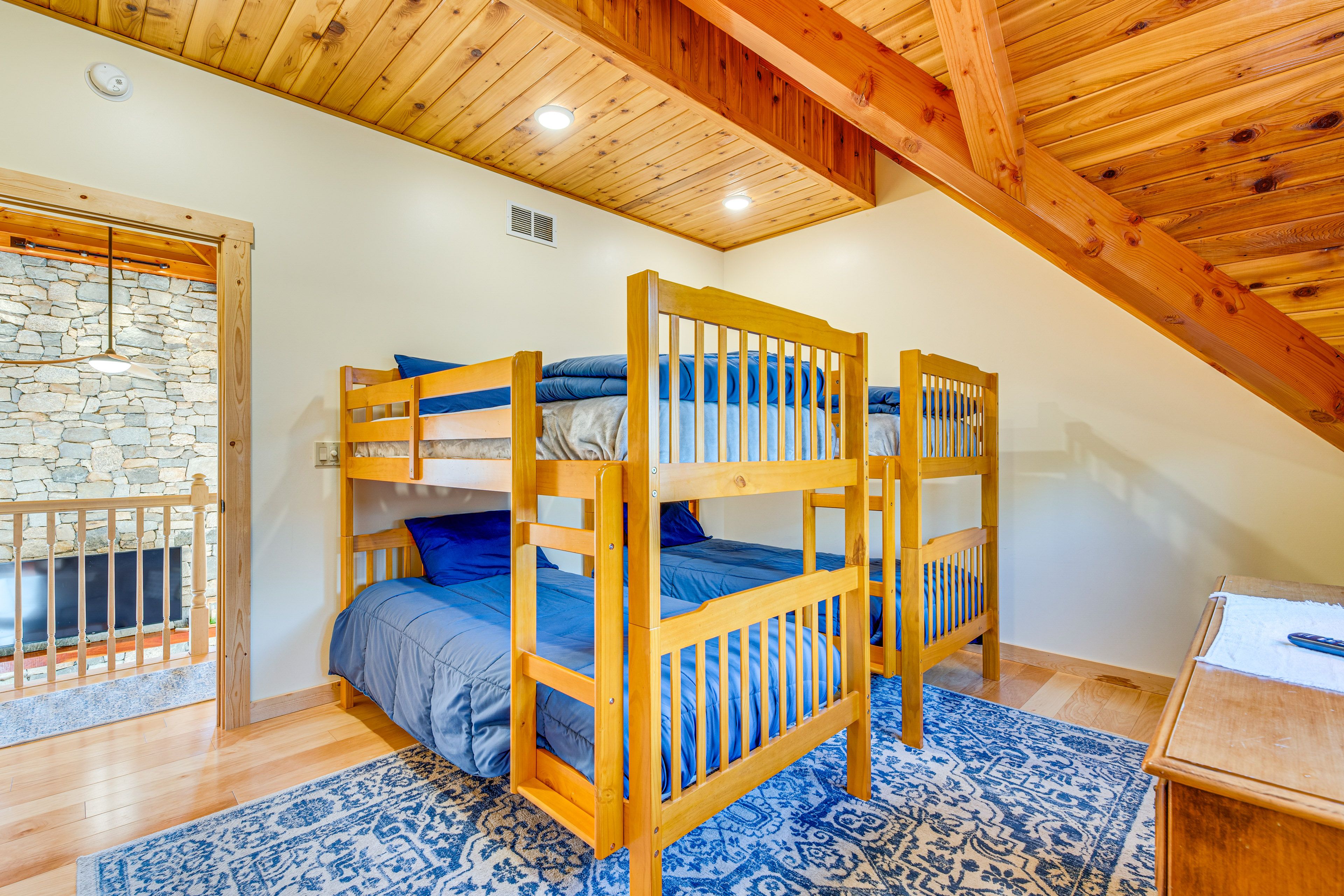Bedroom 3 | 2 Twin Bunk Beds