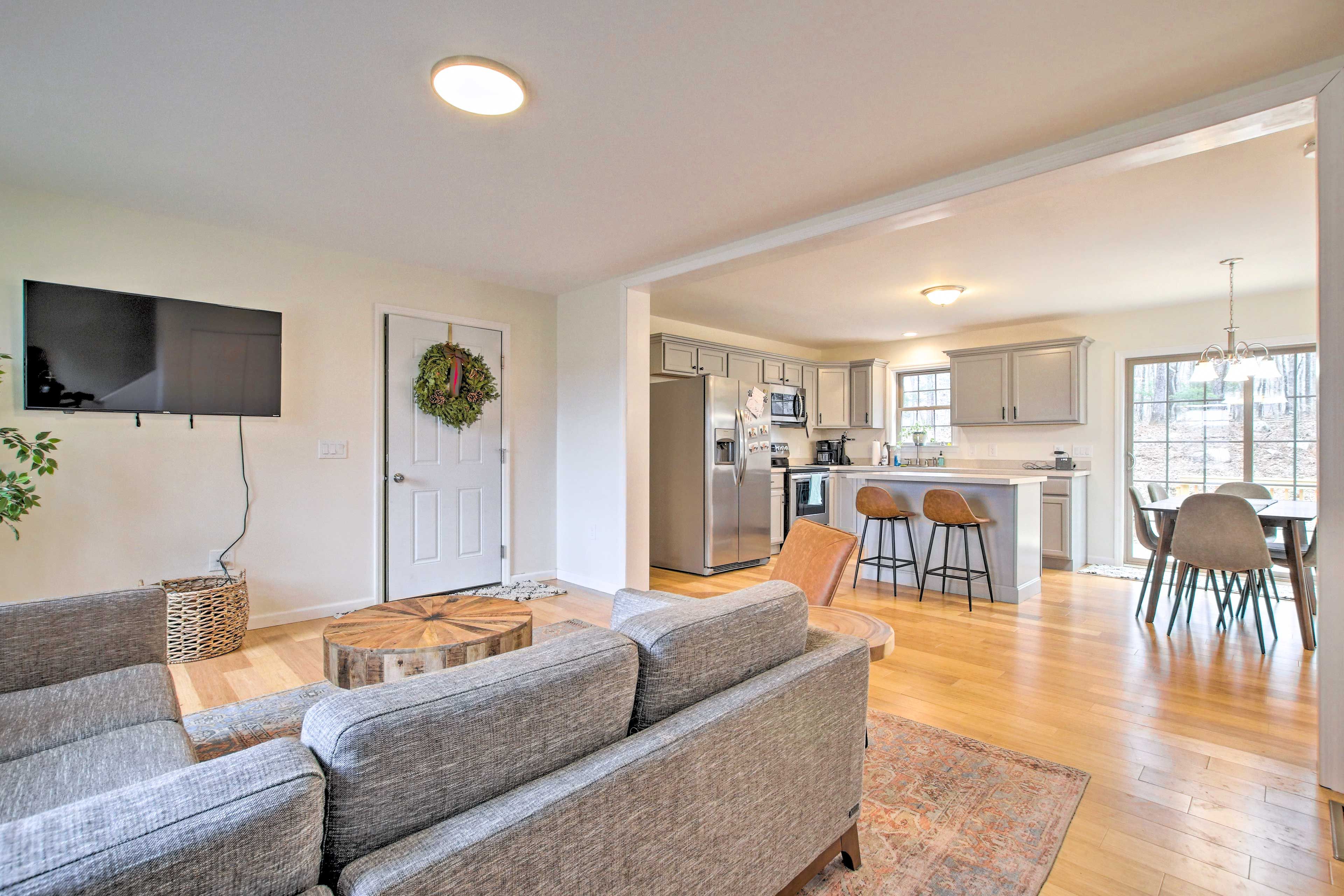 Lebanon Vacation Rental Home | 3BR | 2.5BA | 1 Story | 1,860 Sq Ft