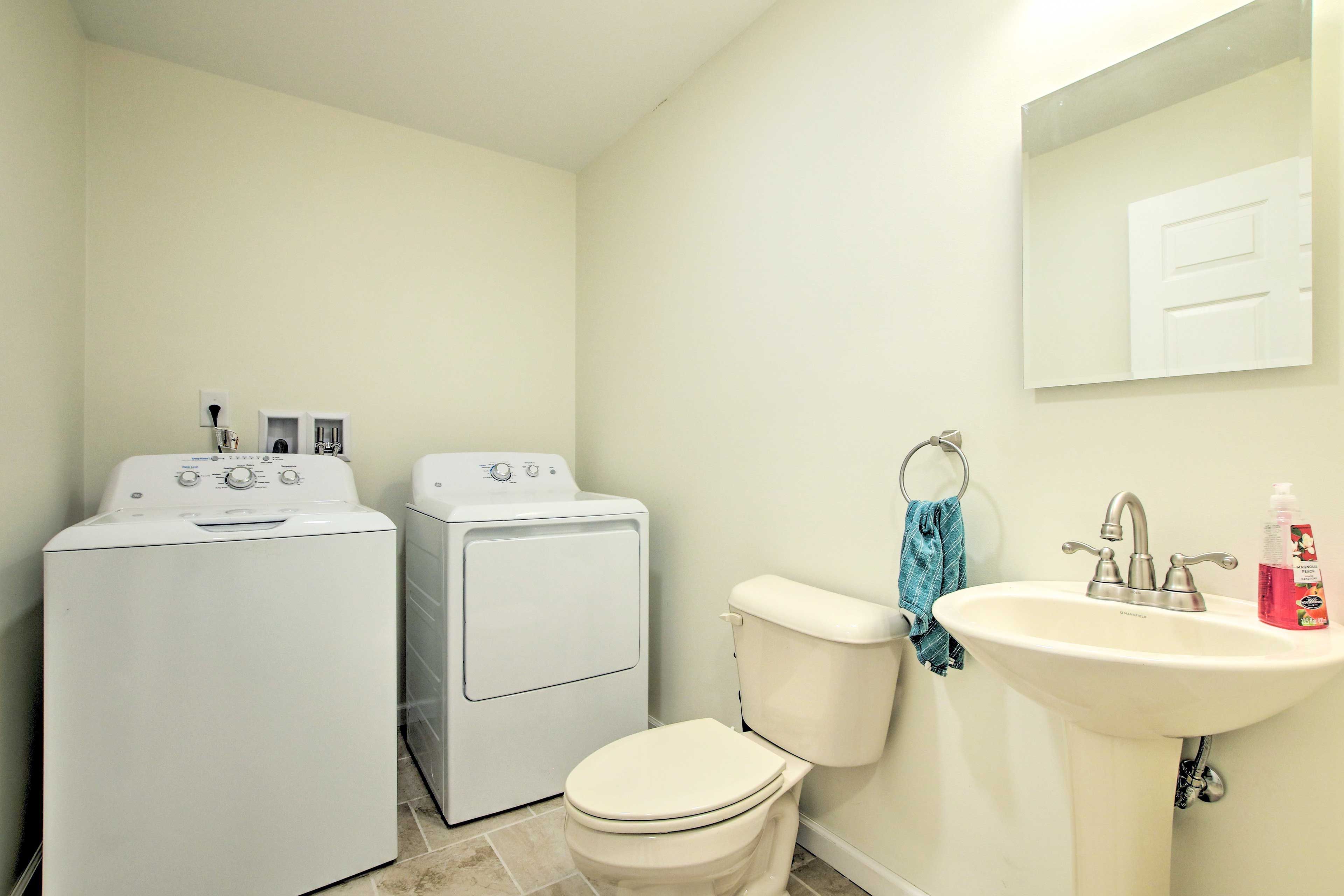 Half Bathroom | Towels Provided | Laundry