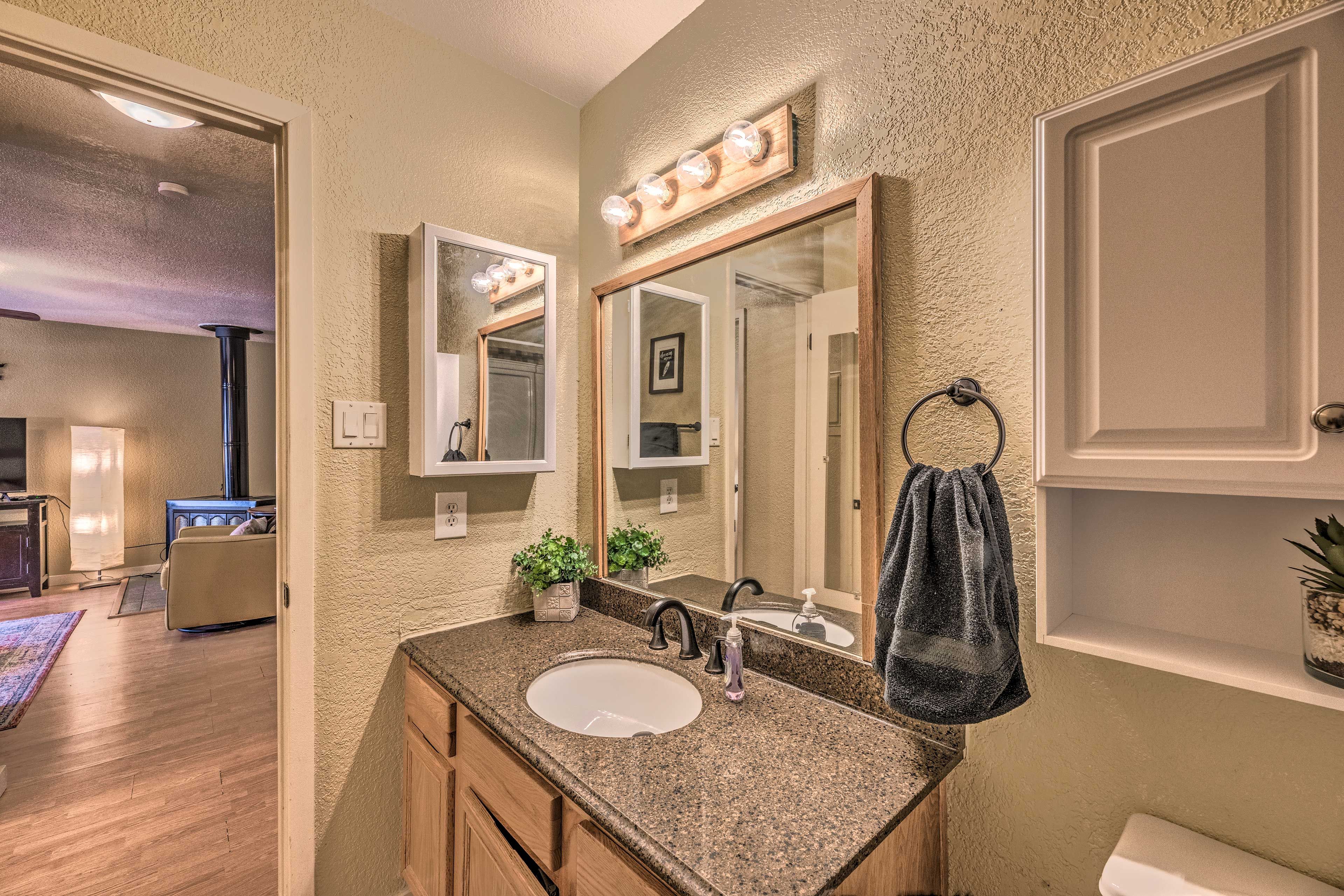 Full Bathroom