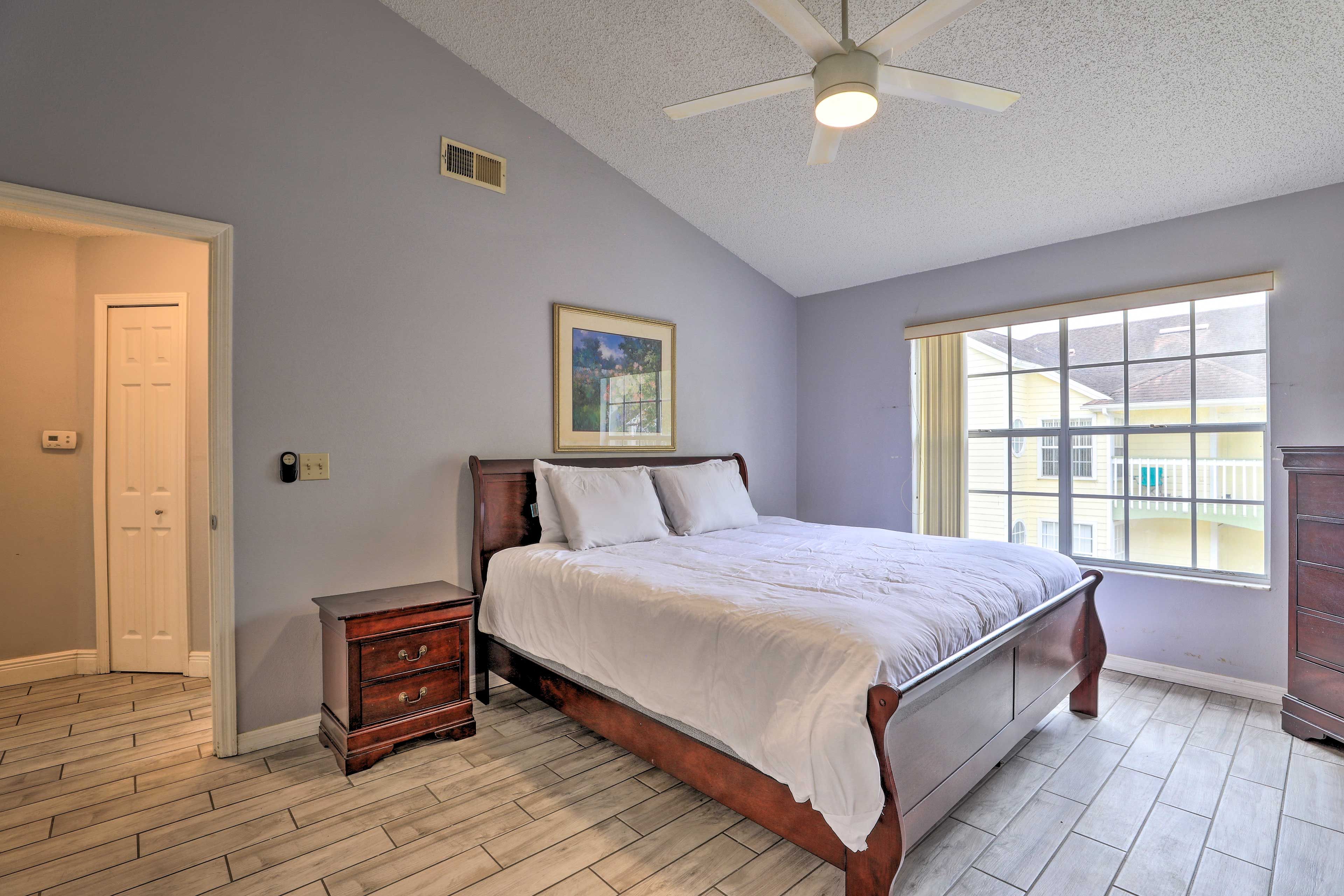 Bedroom 1 | Linens Provided