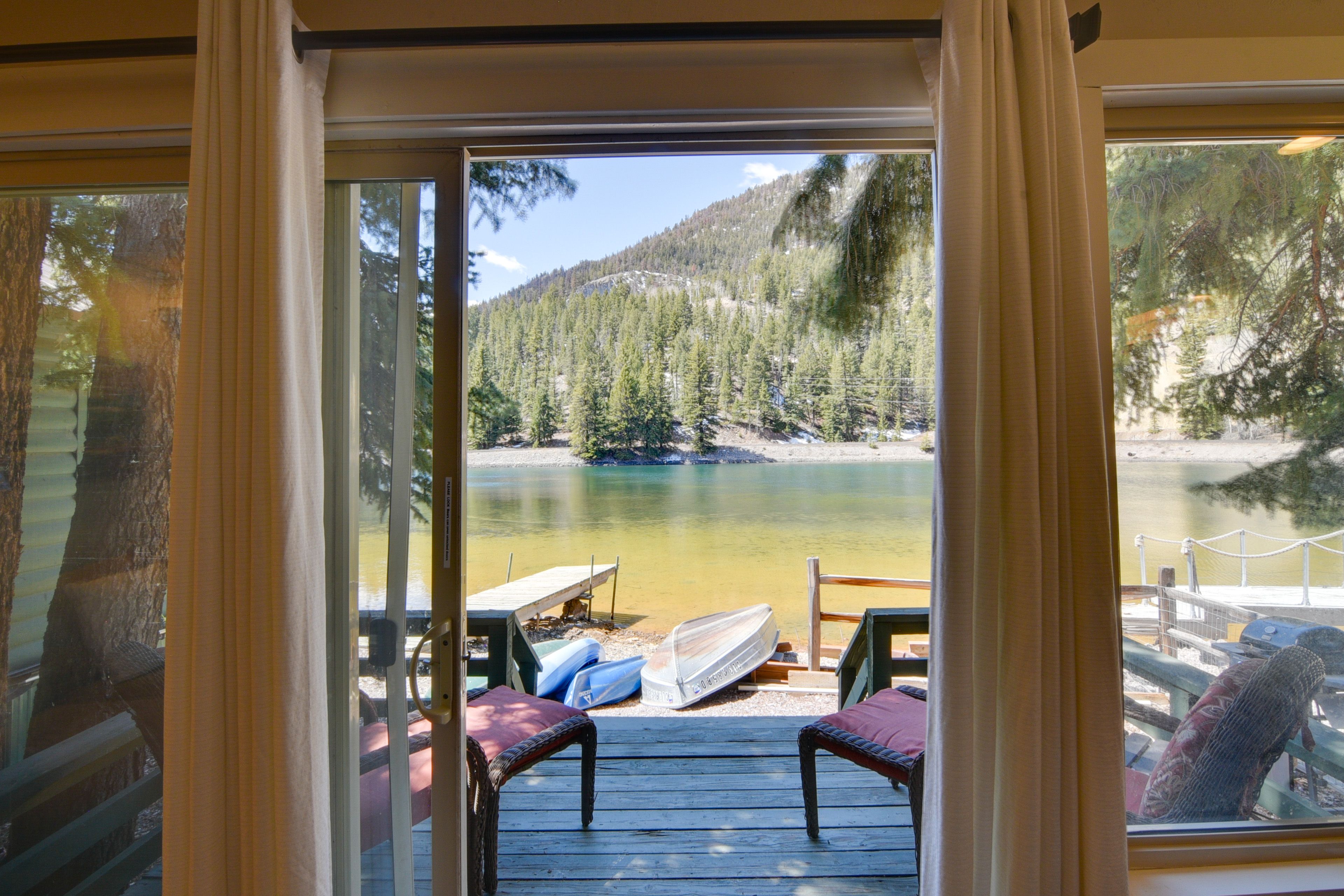 Private Deck