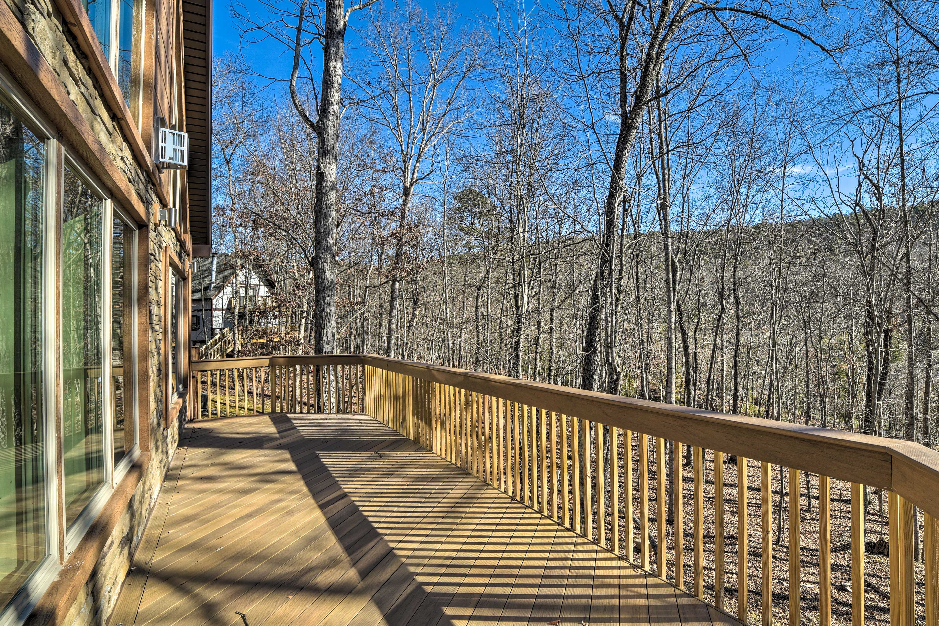 Private Exterior Space | Gas Grill