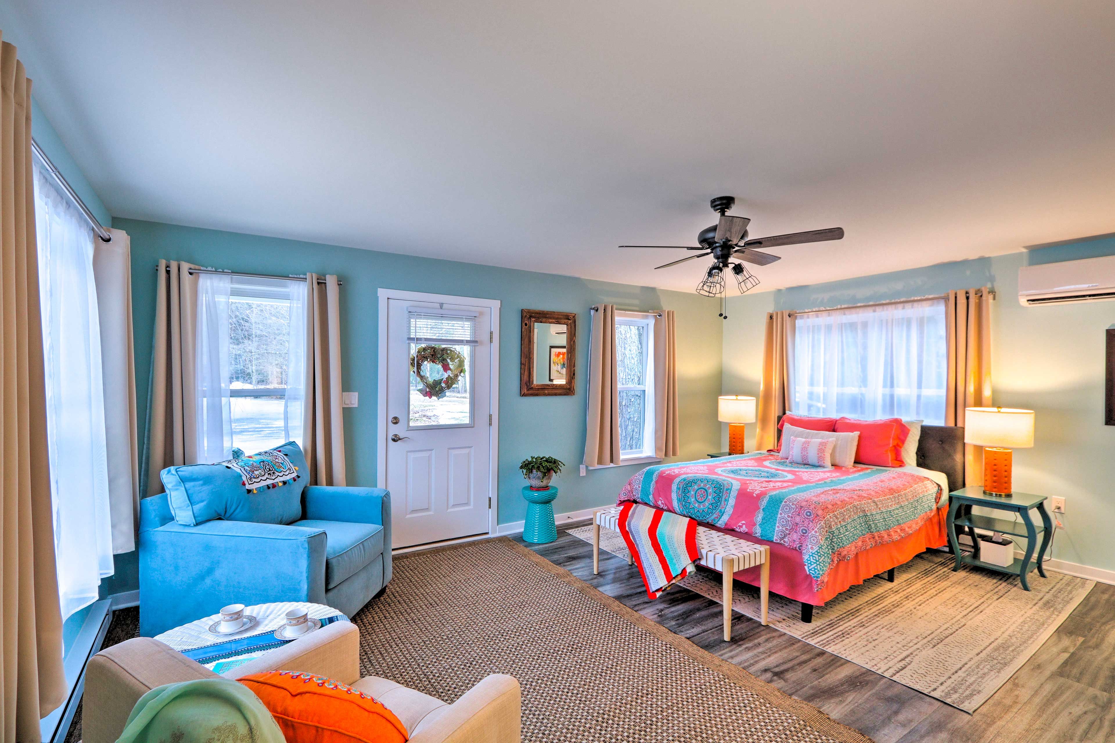 Bedroom | Queen Bed
