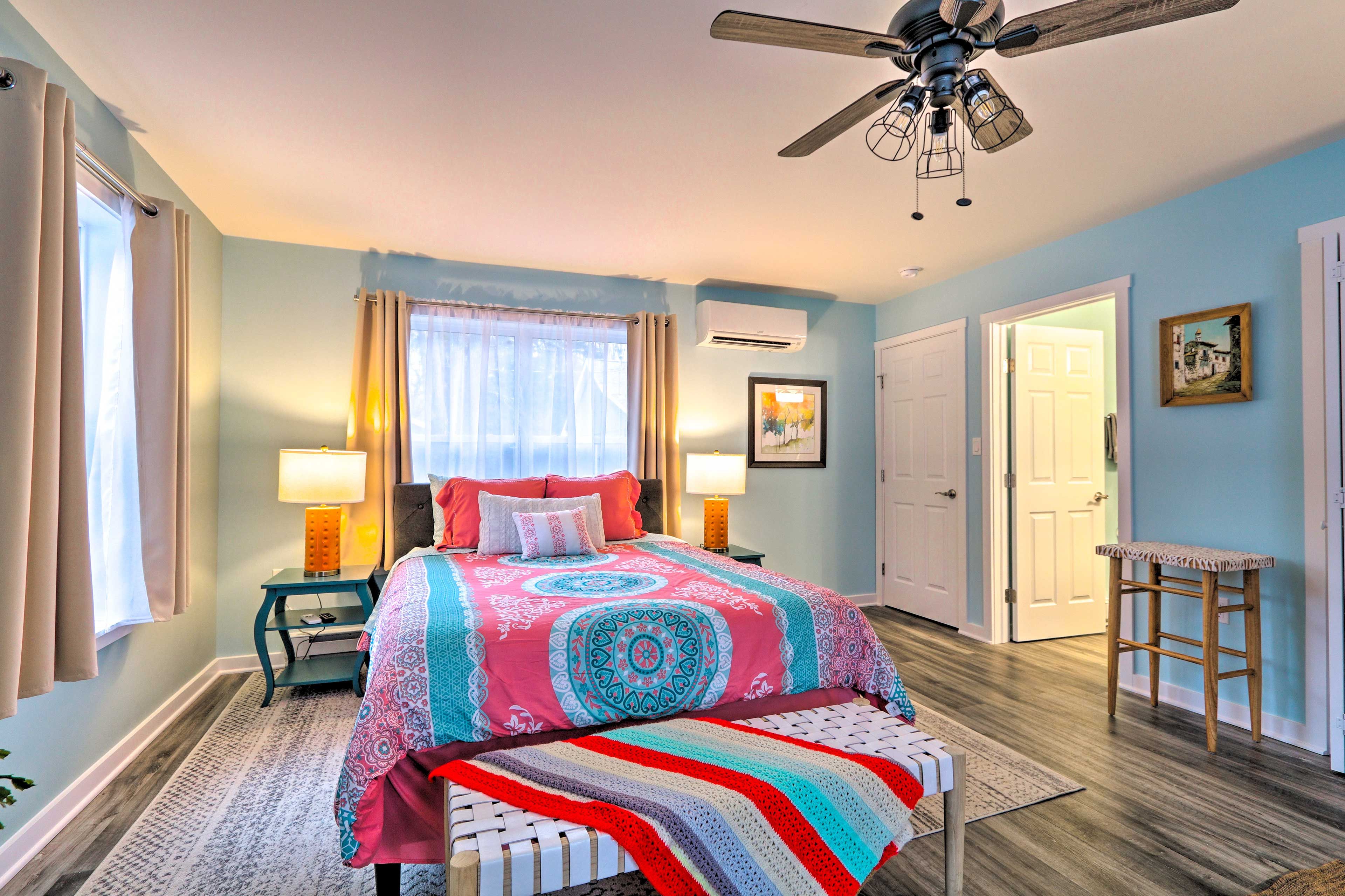 Bedroom | En-Suite Bathroom