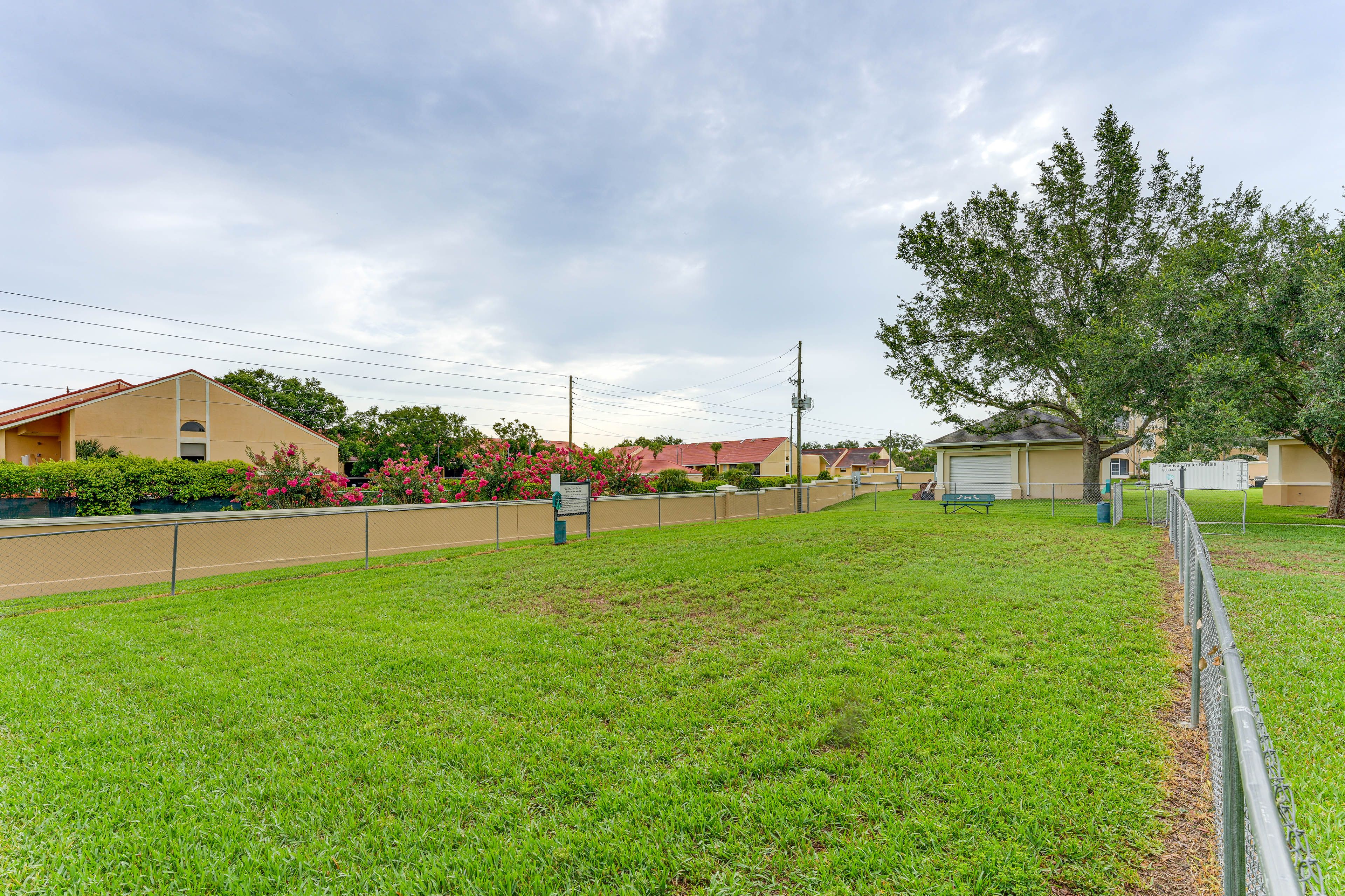 Community Amenities | Dog Park