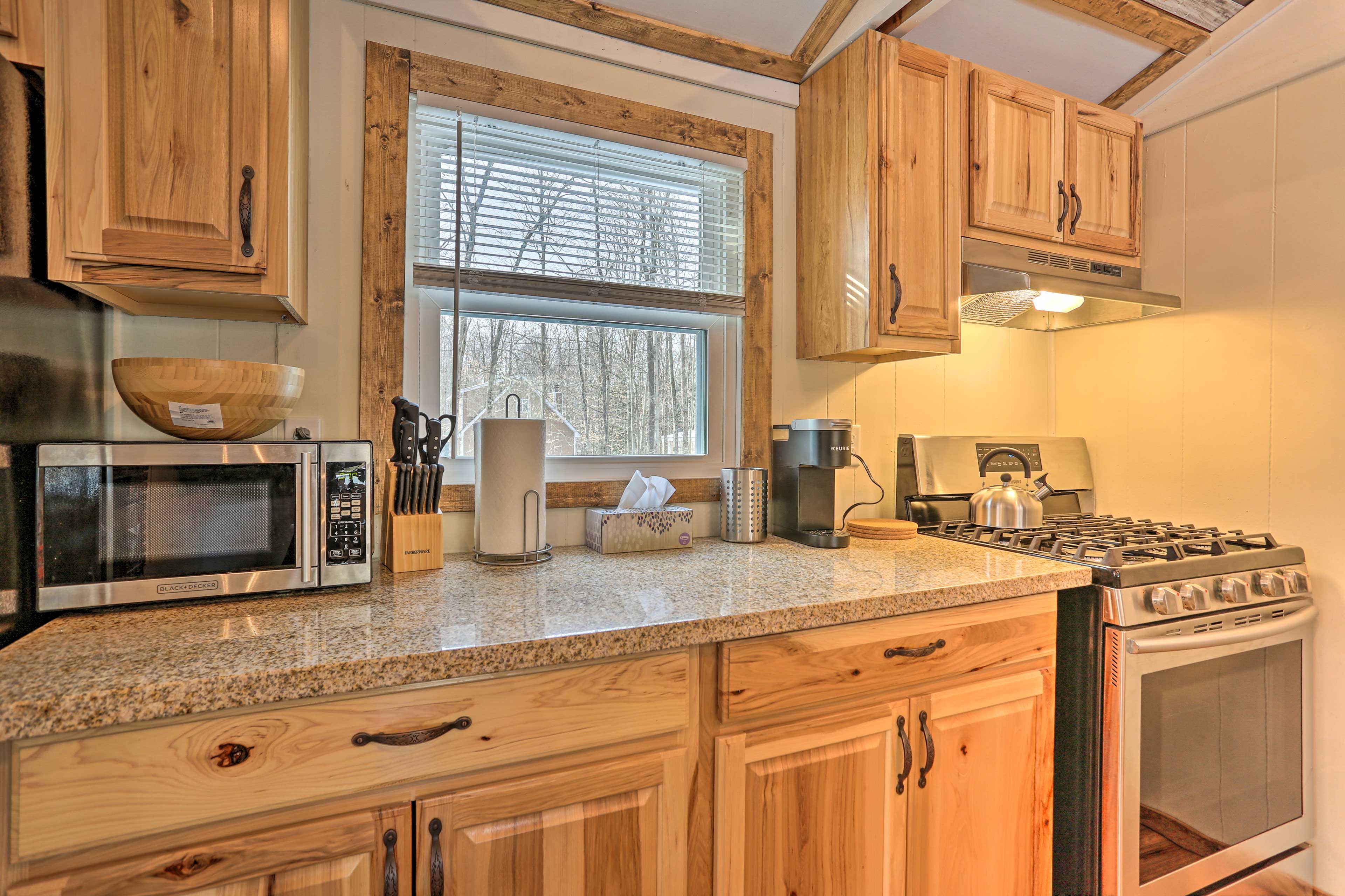 Fully Equipped Kitchen | Hot Water Pot | Toaster Oven