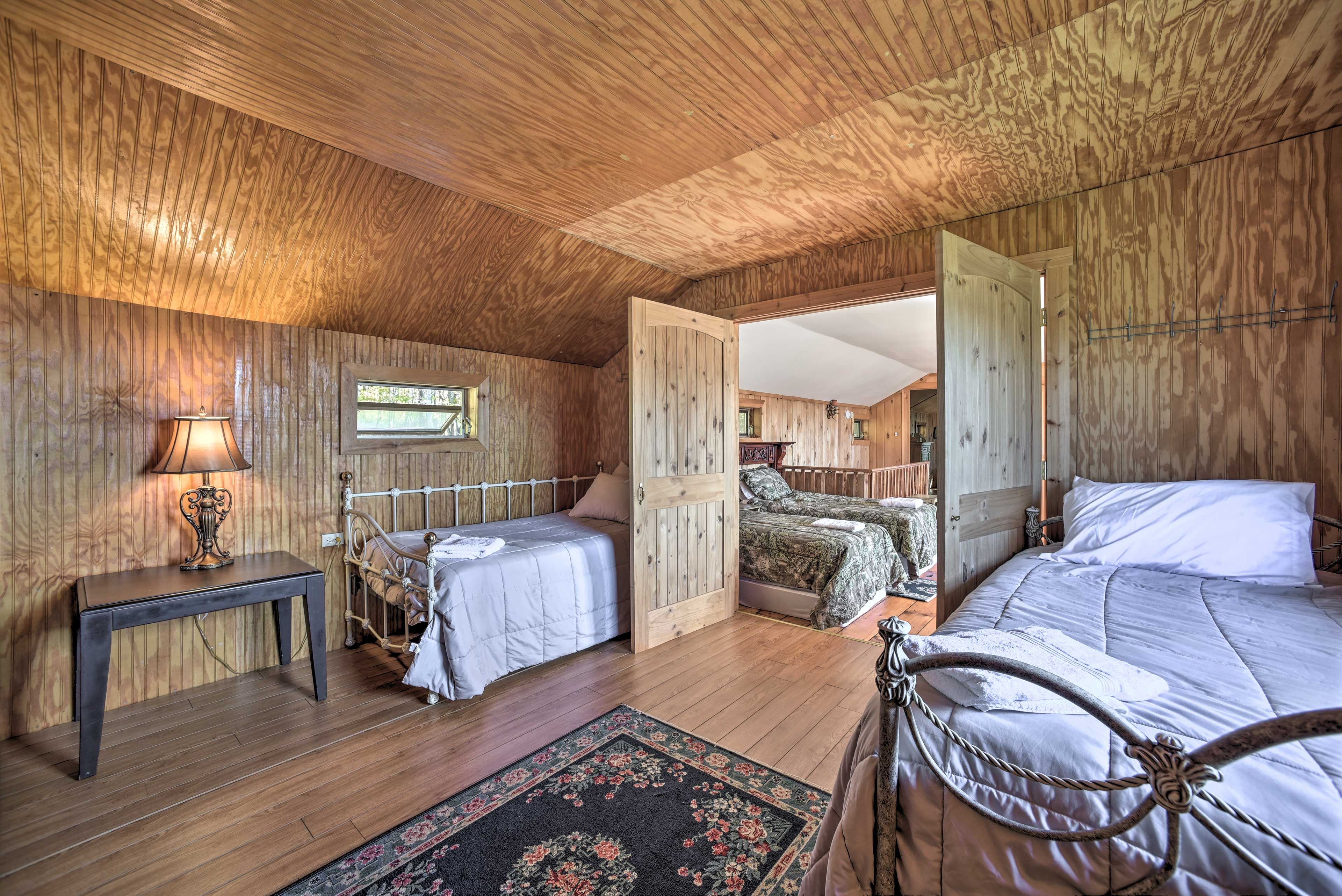 Bedroom 2 | 2nd Floor | 2 Twin Daybeds