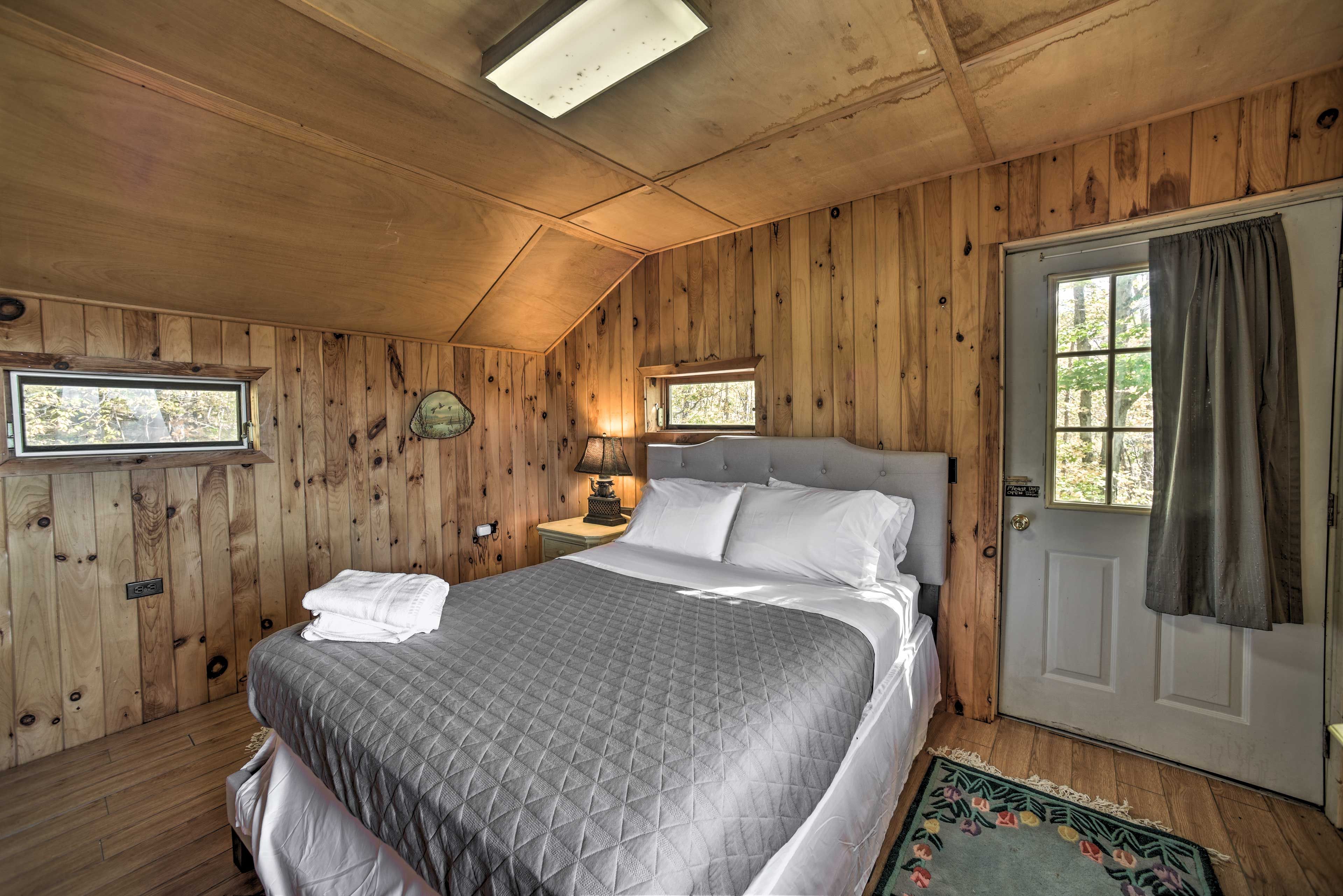 Bedroom 3 | Long-Term Renters Welcome